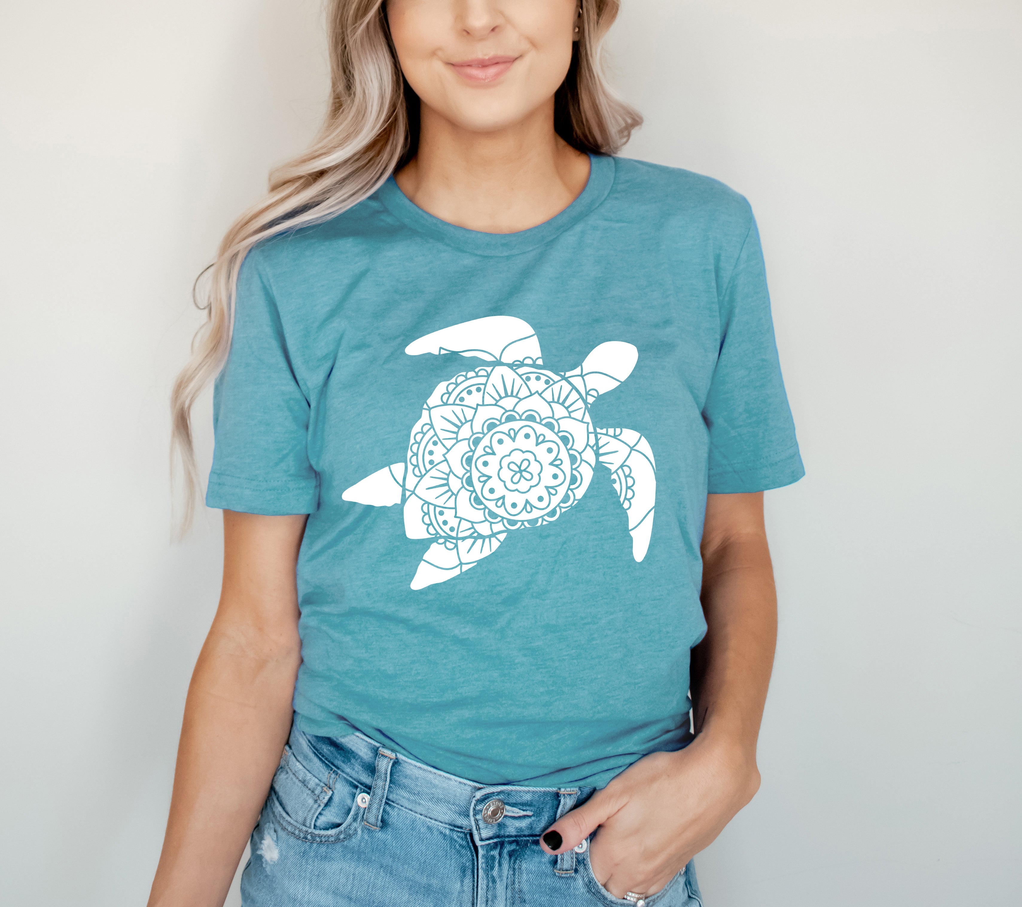Turtle Mandala | Short Sleeve Graphic Tee