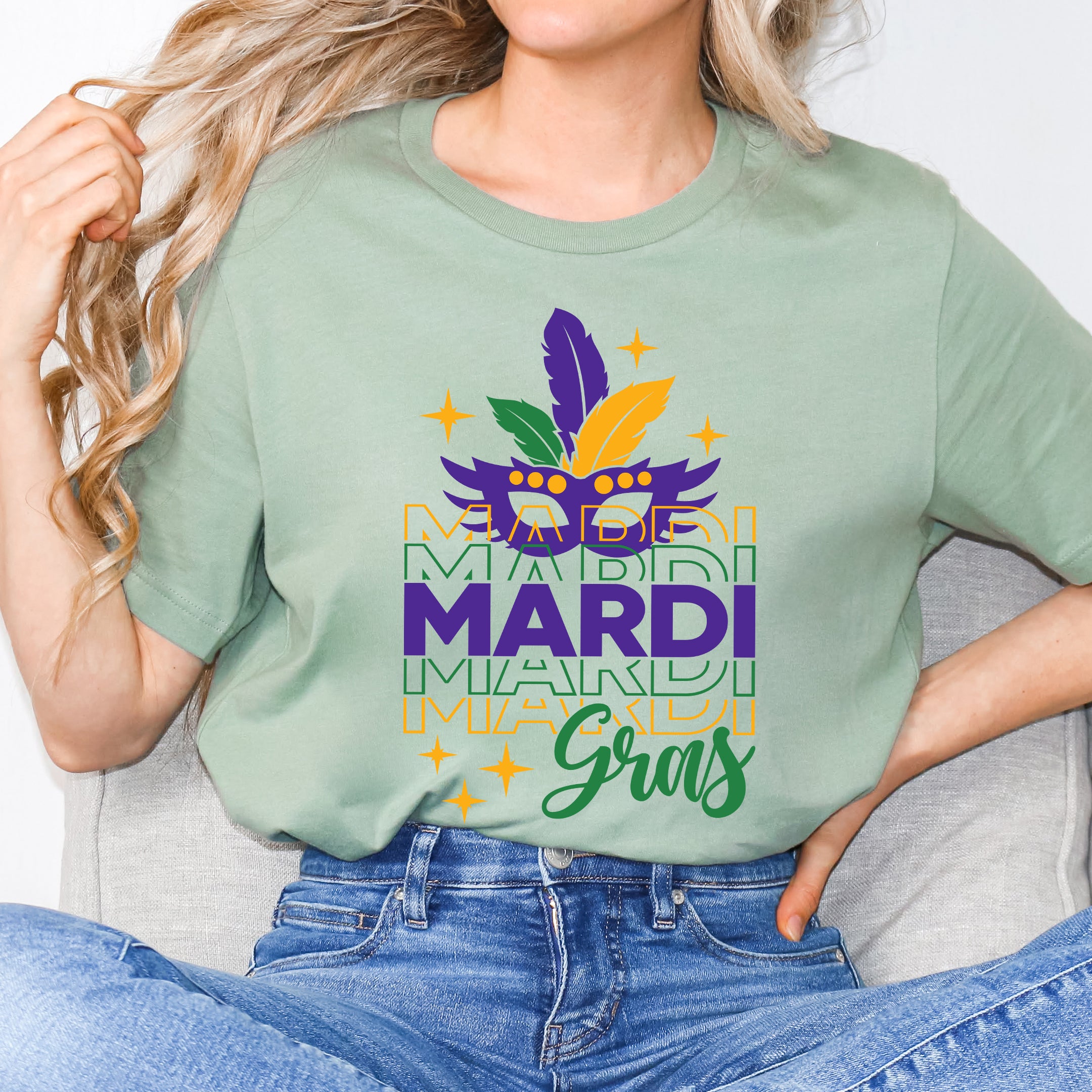 Mardi Gras Mask Sparkle | Short Sleeve Crew Neck