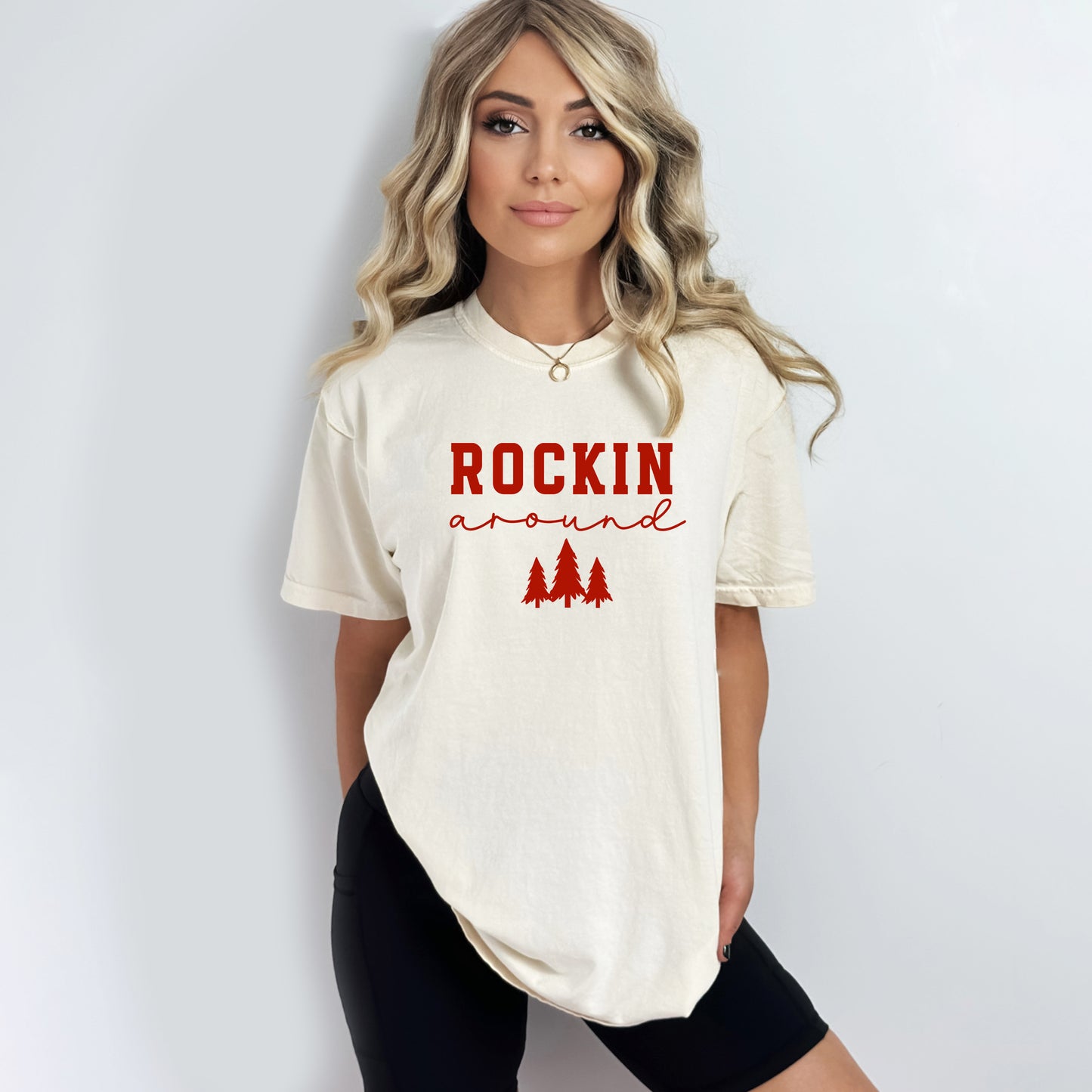 Rockin' Christmas Tree | Garment Dyed Tee