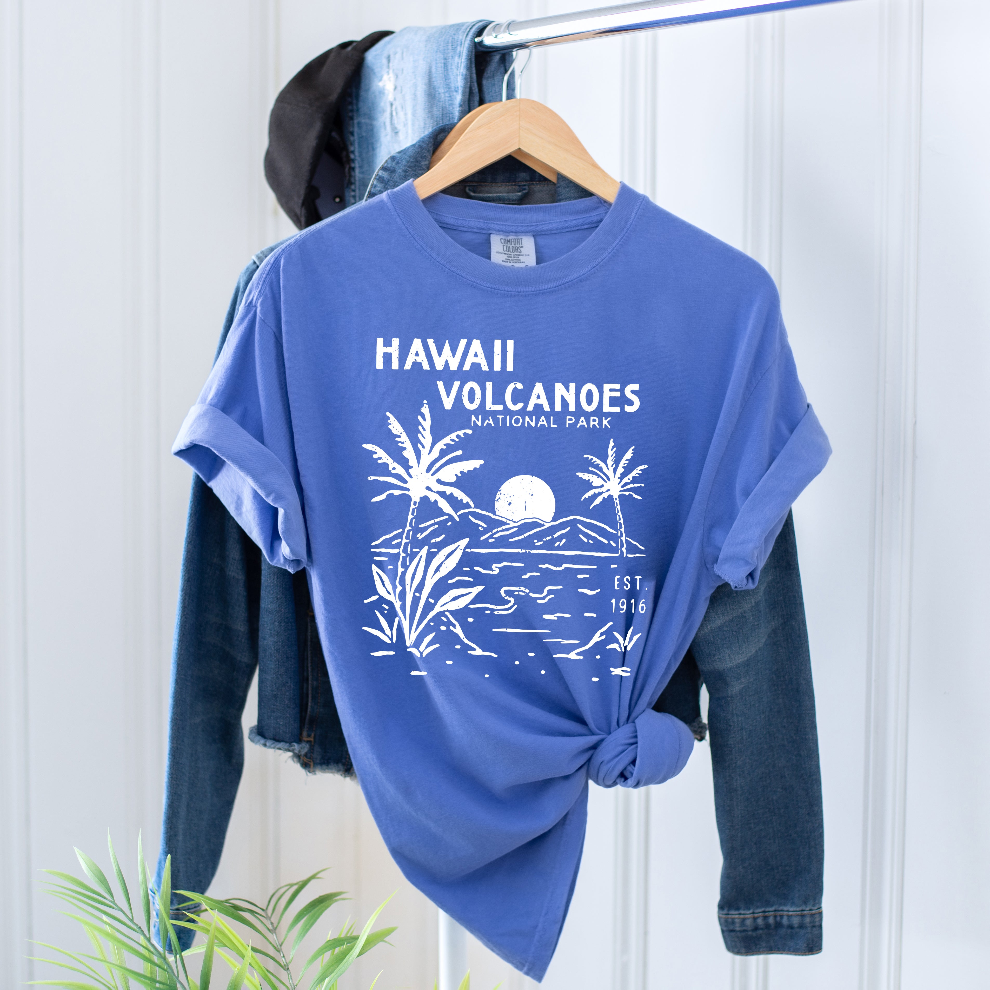 Hawaii Volcanoes | Garment Dyed Short Sleeve Tee