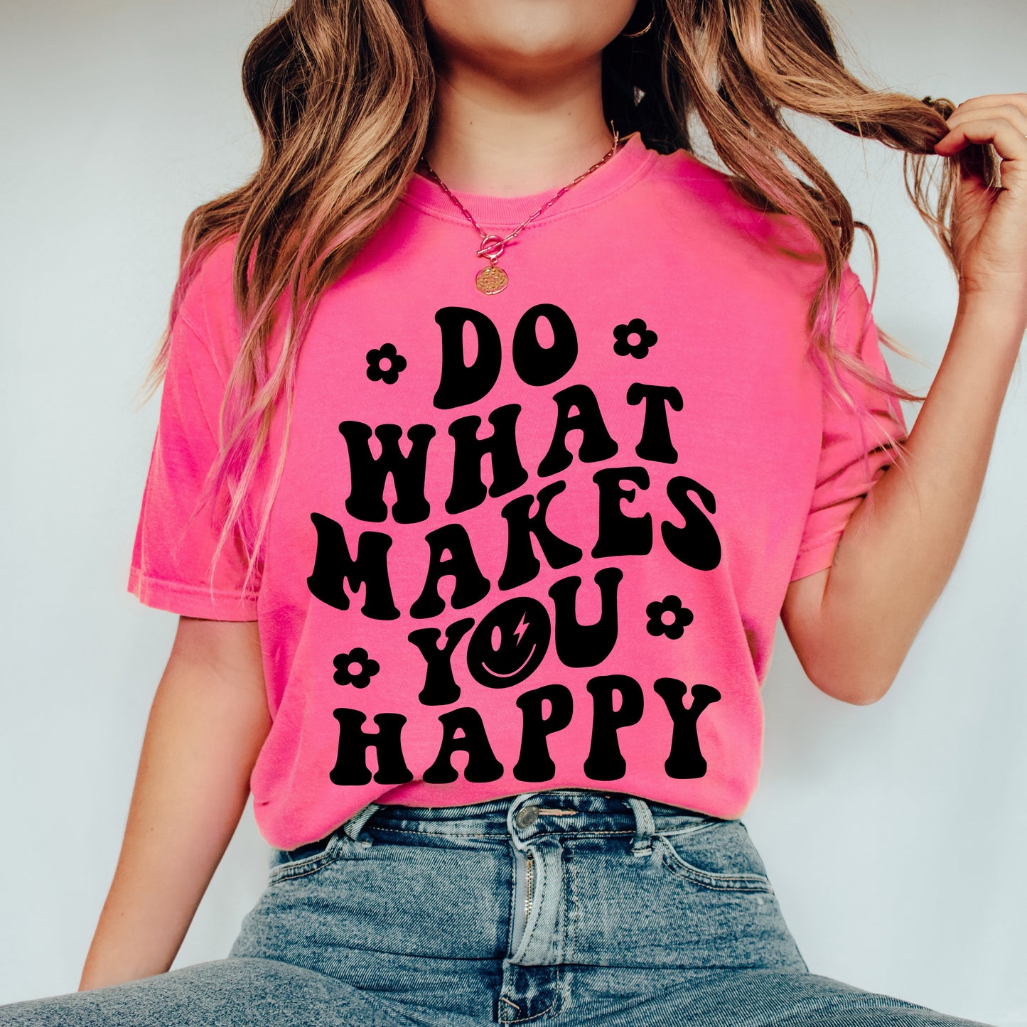 Makes You Happy Smiley Face | Garment Dyed Short Sleeve Tee