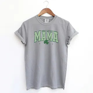 Lucky Mama Varsity Clover | Garment Dyed Short Sleeve Tee