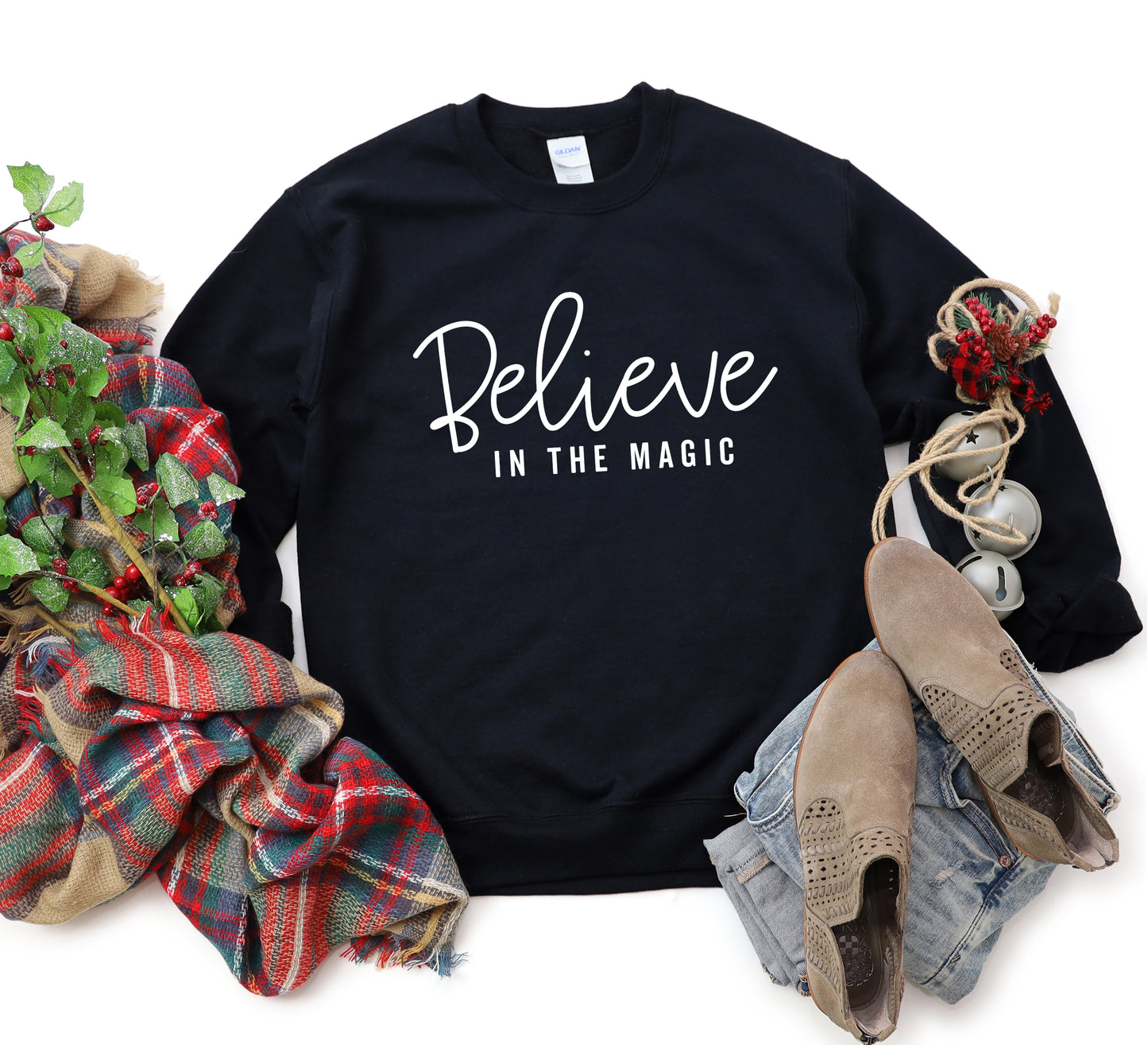 Believe In The Magic | Sweatshirt