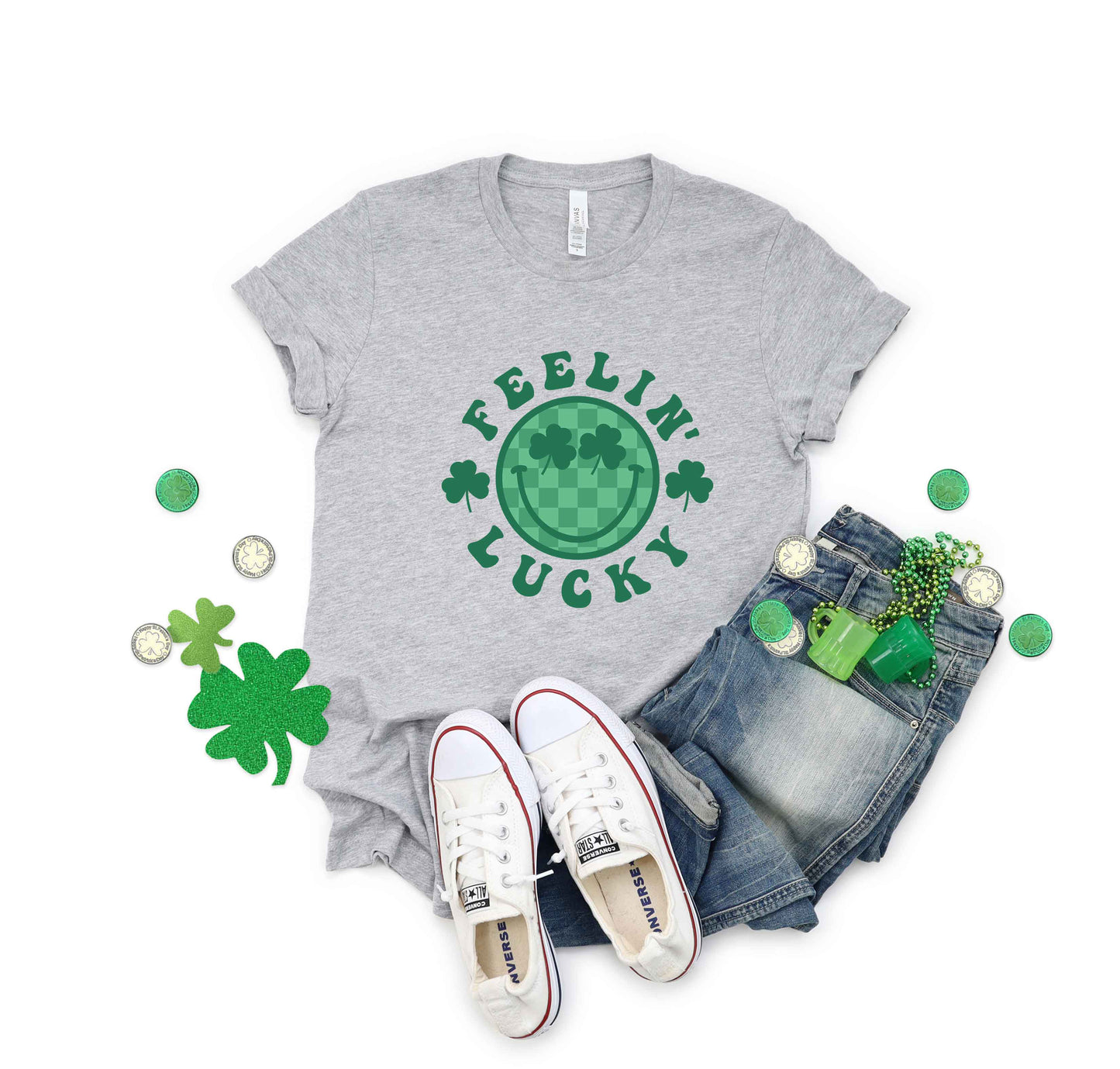 Feelin Lucky Checkered Smiley | Short Sleeve Graphic Tee