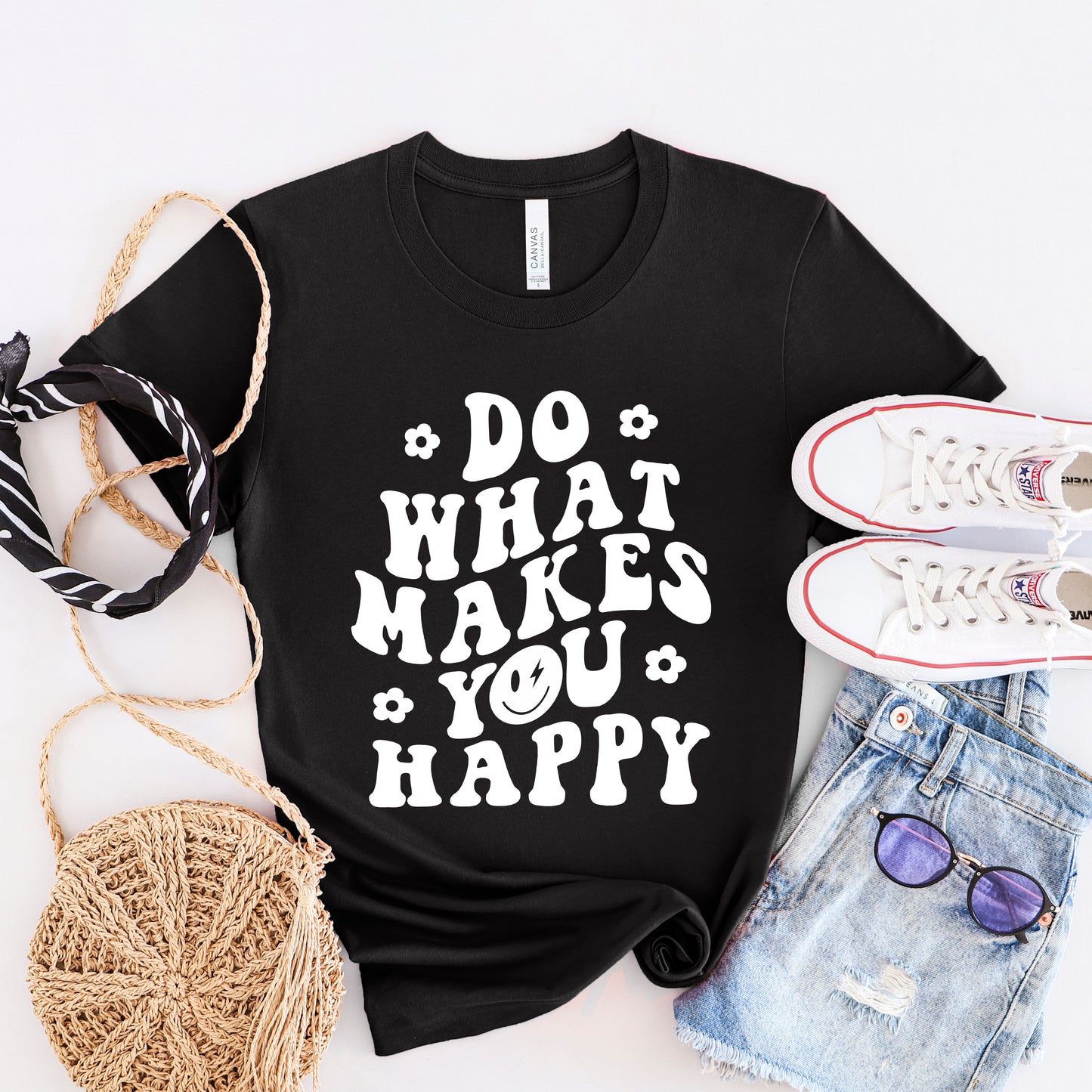 Makes You Happy Smiley Face | Short Sleeve Graphic Tee