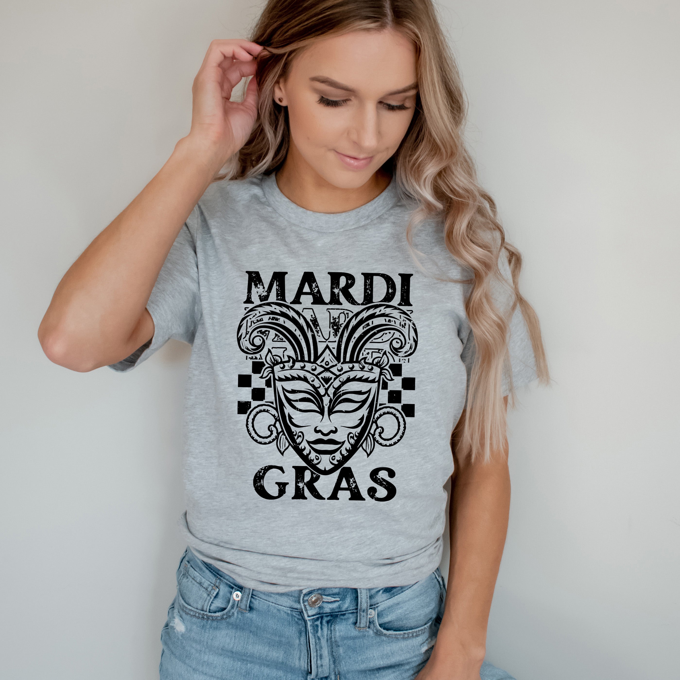 Mardi Gras Mask Distressed | Short Sleeve Crew Neck