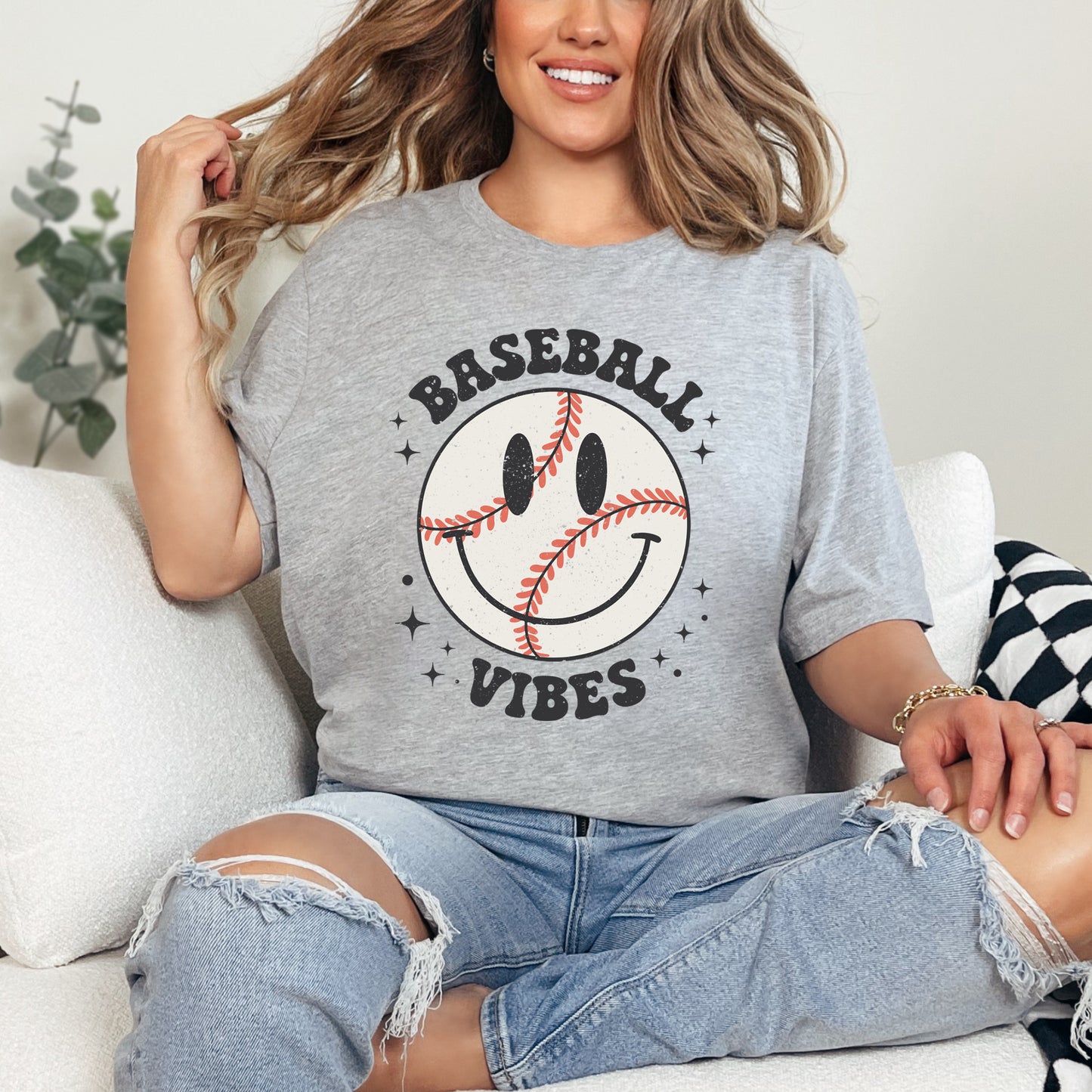 Baseball Vibes Smiley Face | Short Sleeve Graphic Tee