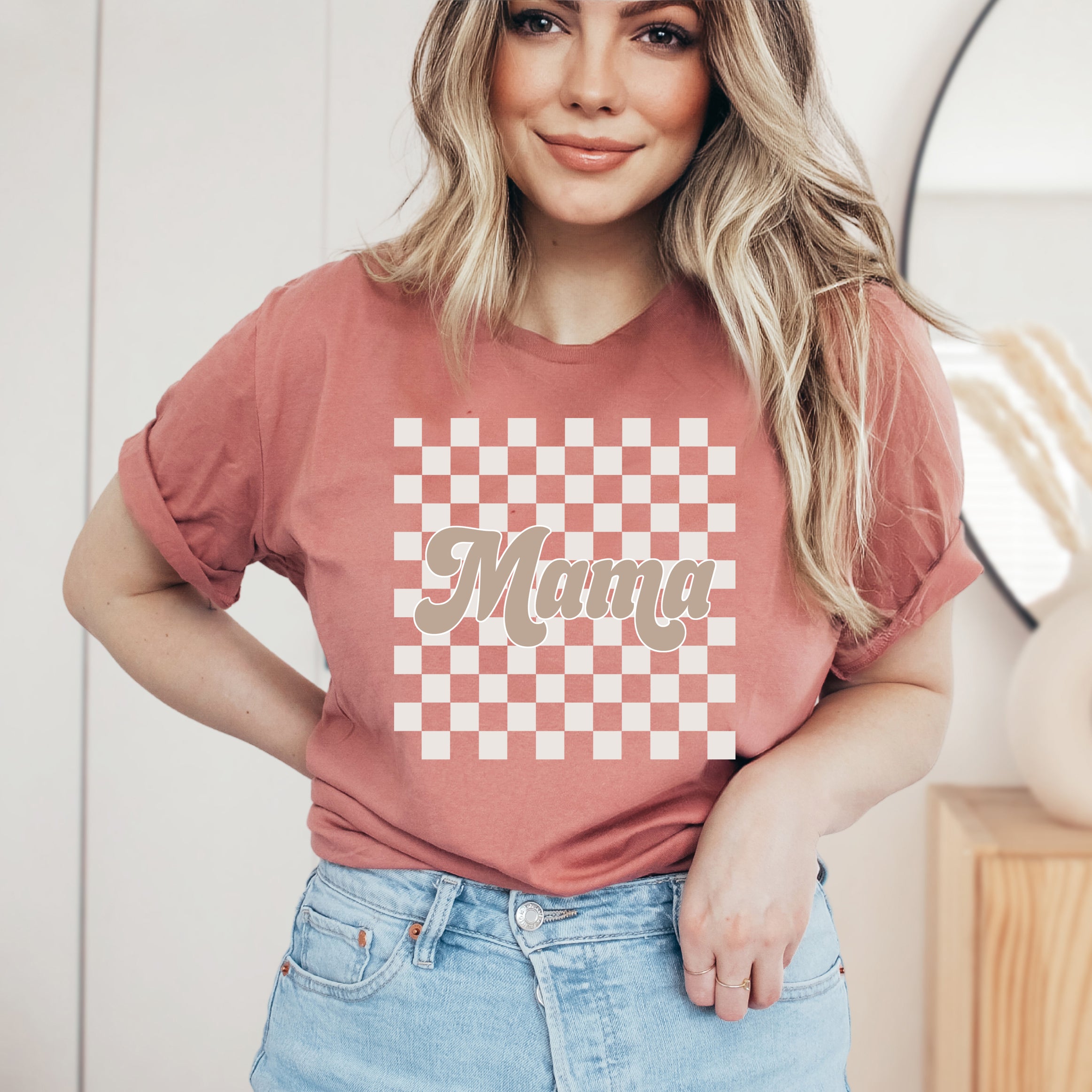 Retro Checkered Mama | Short Sleeve Graphic Tee