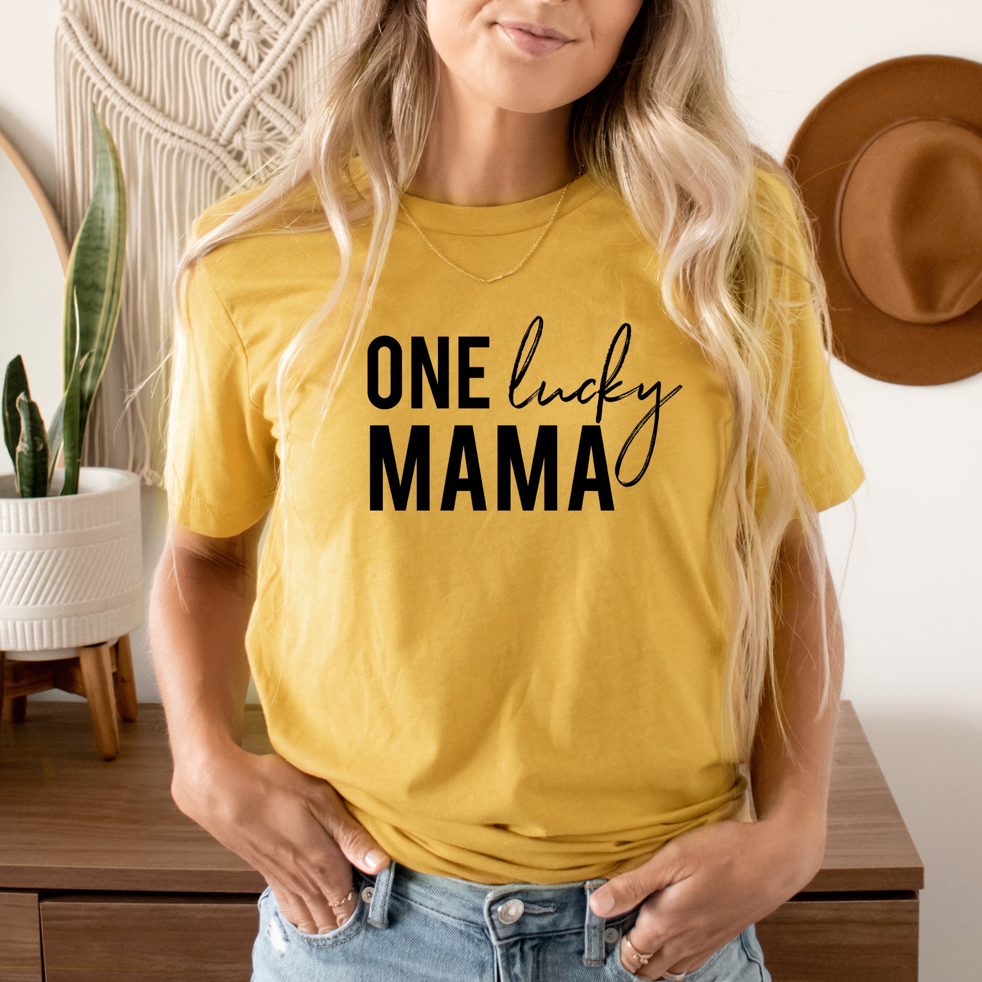 One Lucky Mama | Short Sleeve Graphic Tee