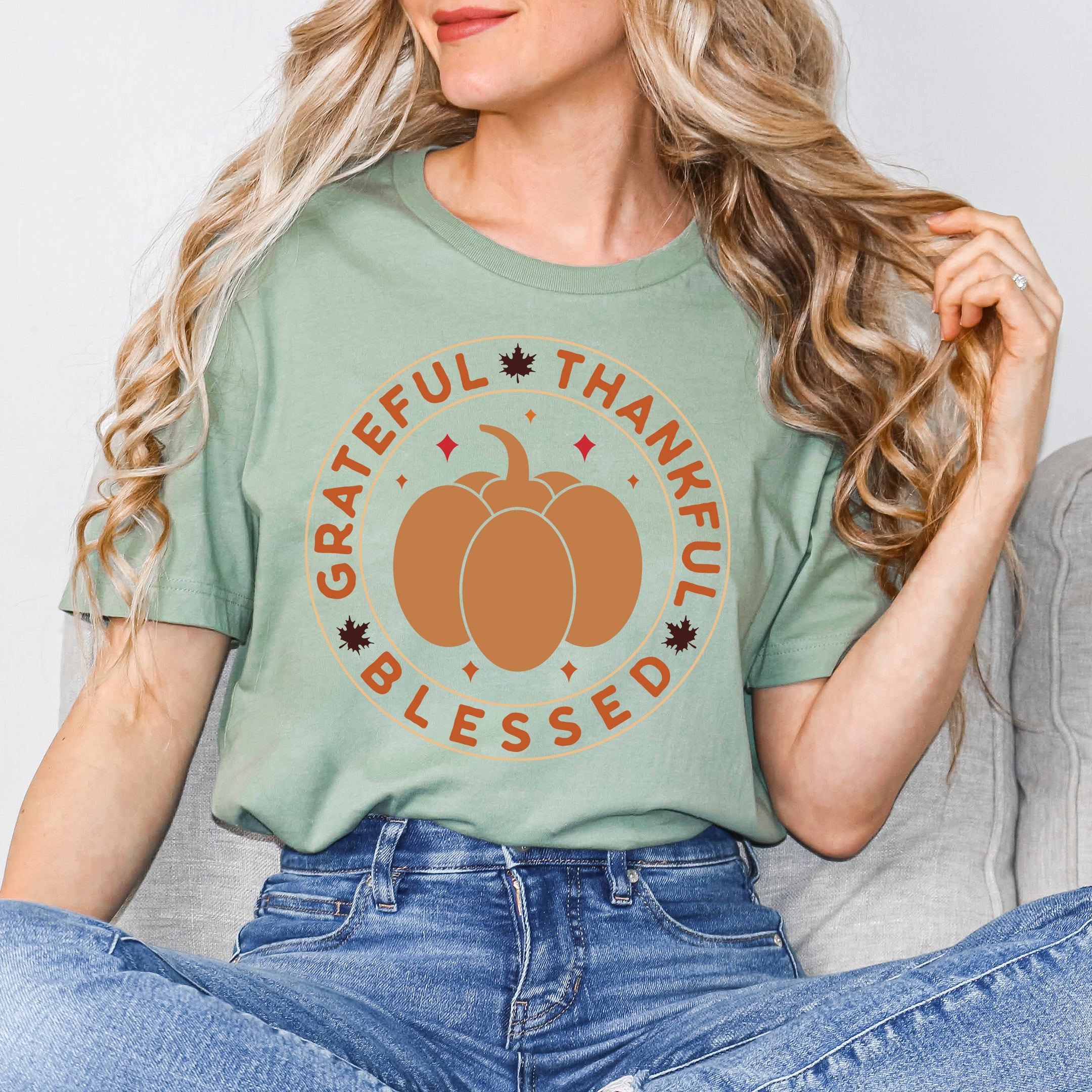 Grateful Thankful Blessed Circle | Short Sleeve Crew Neck