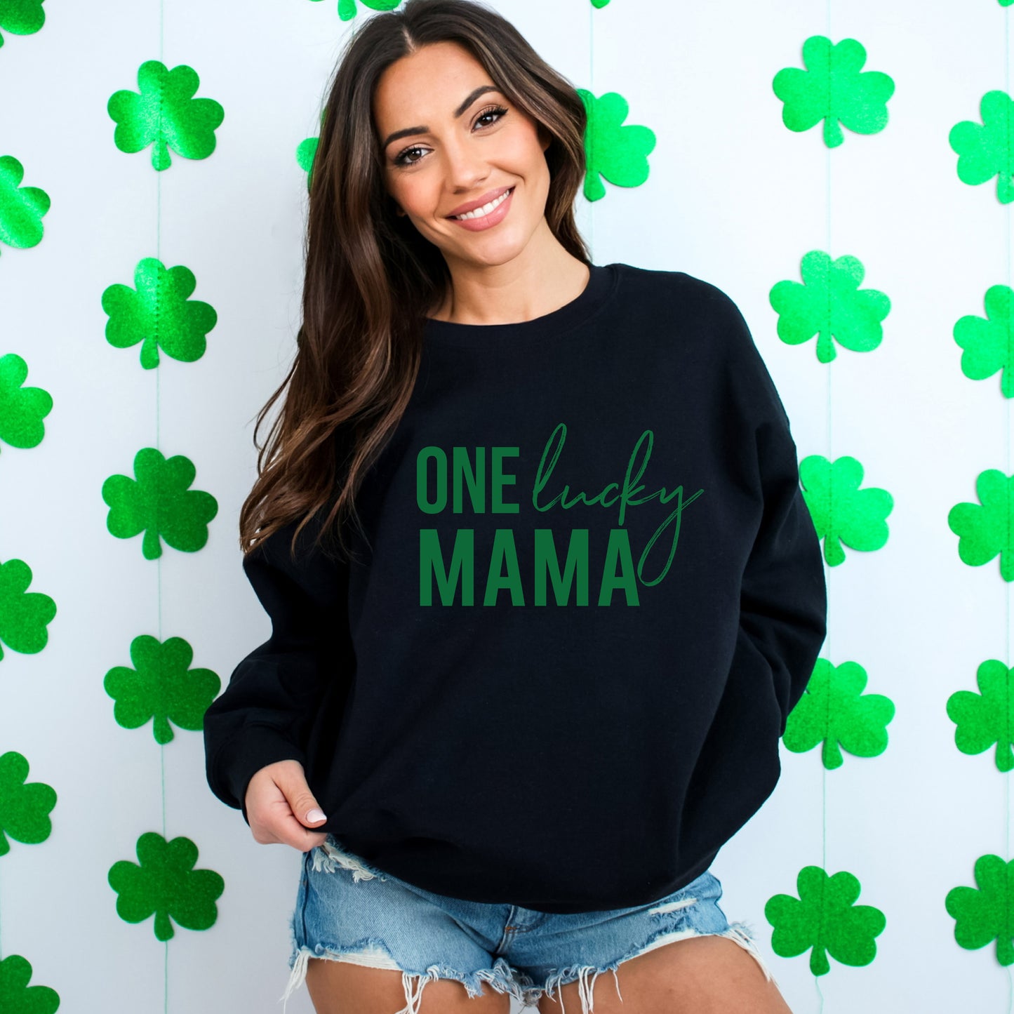 One Lucky Mama | Sweatshirt