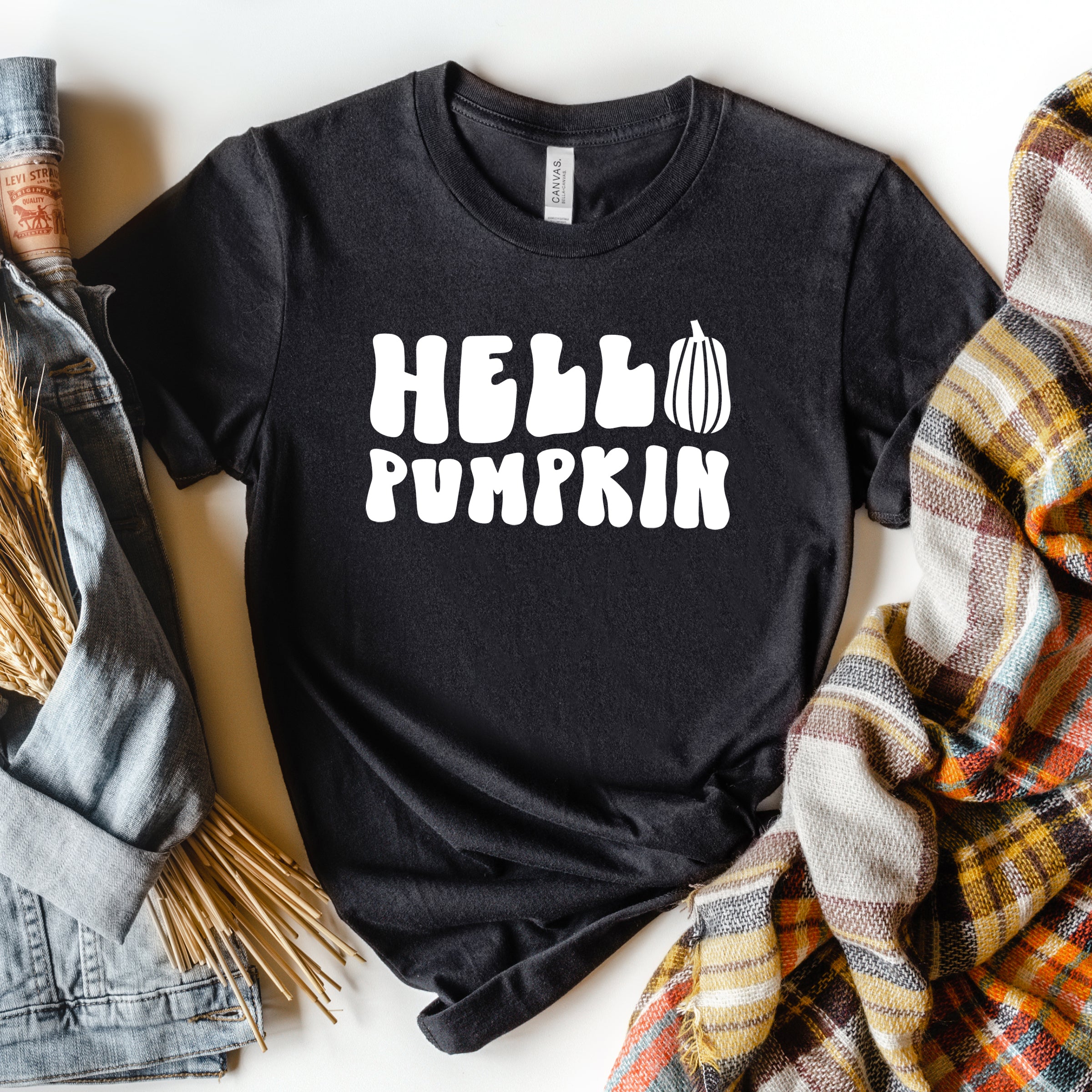 Hello Pumpkin Bold | Short Sleeve Graphic Tee