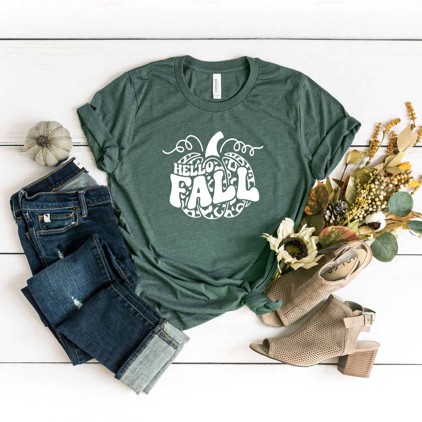 Hello Fall Leopard Pumpkin | Short Sleeve Graphic Tee