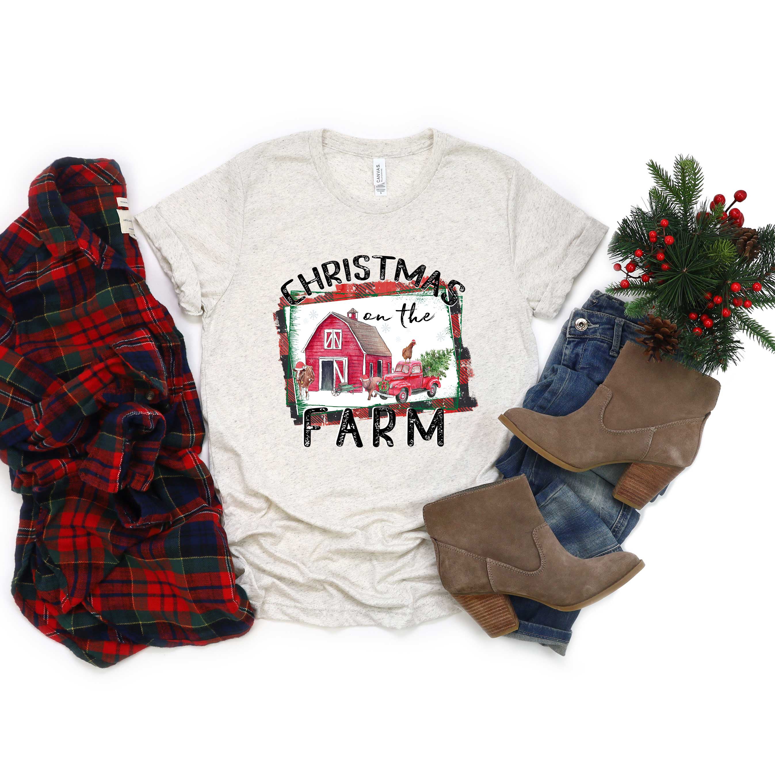 Christmas On The Farm Barn | Short Sleeve Crew Neck