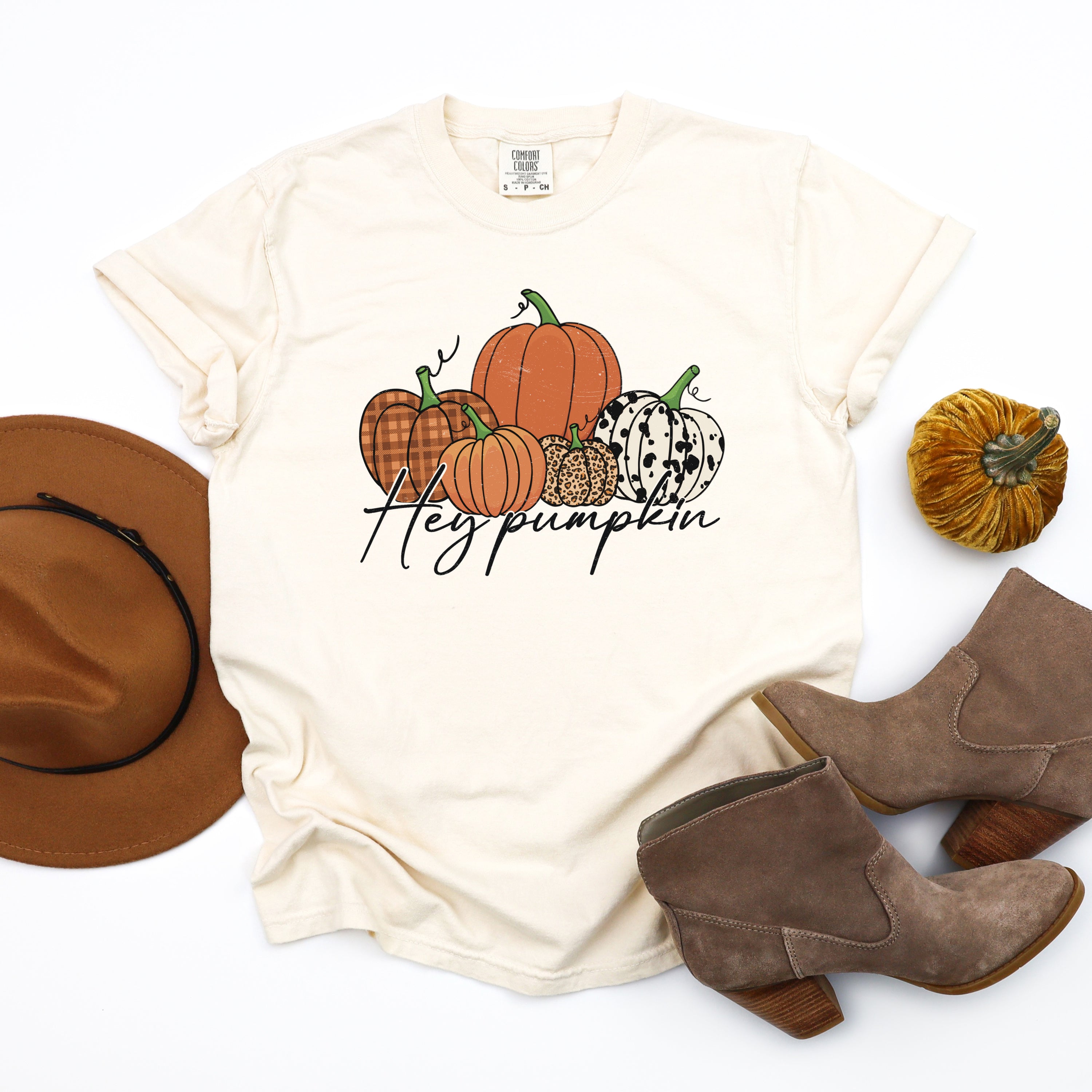 Hey Pumpkin Cursive | Garment Dyed Tee