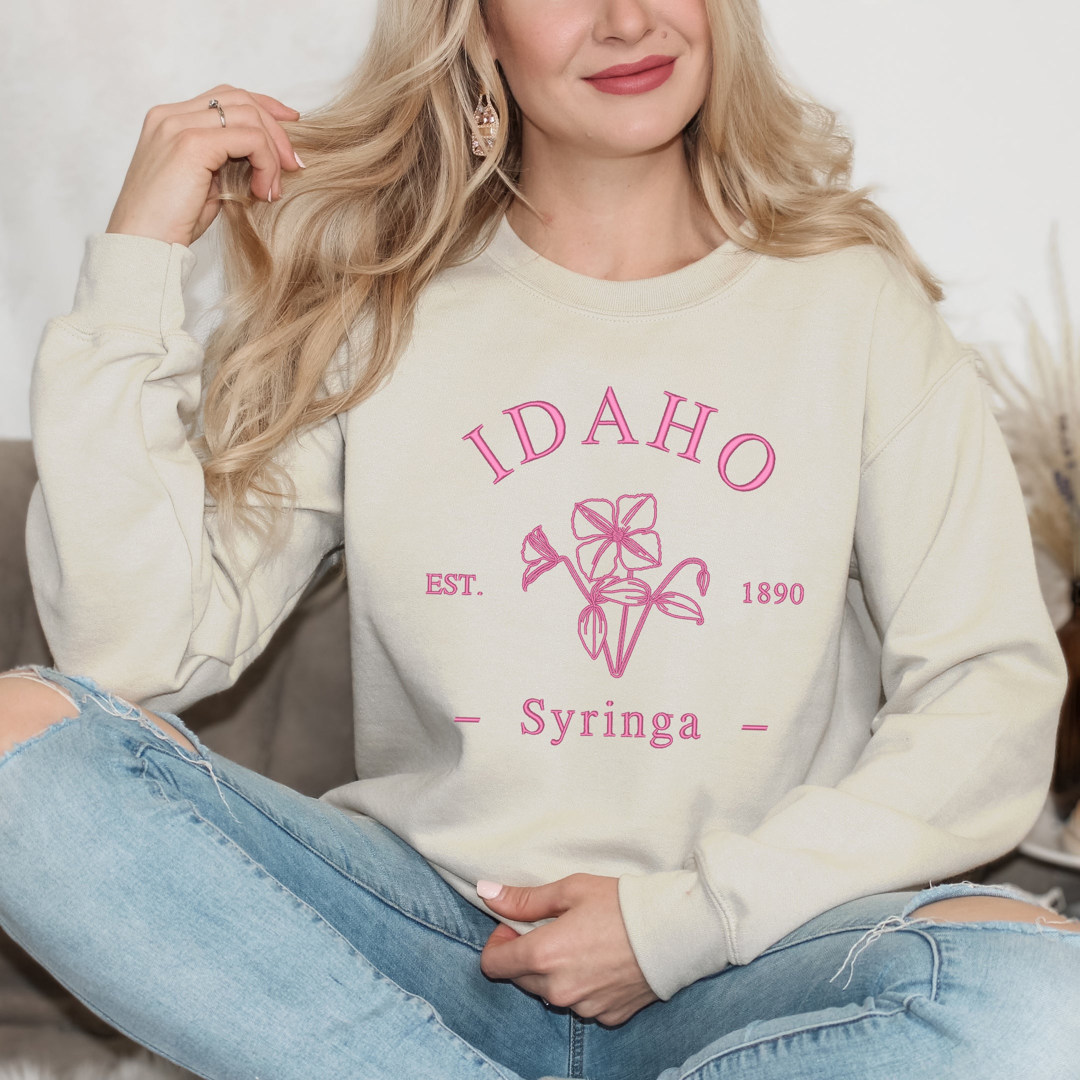 Embroidered Idaho Syringa | Sweatshirt