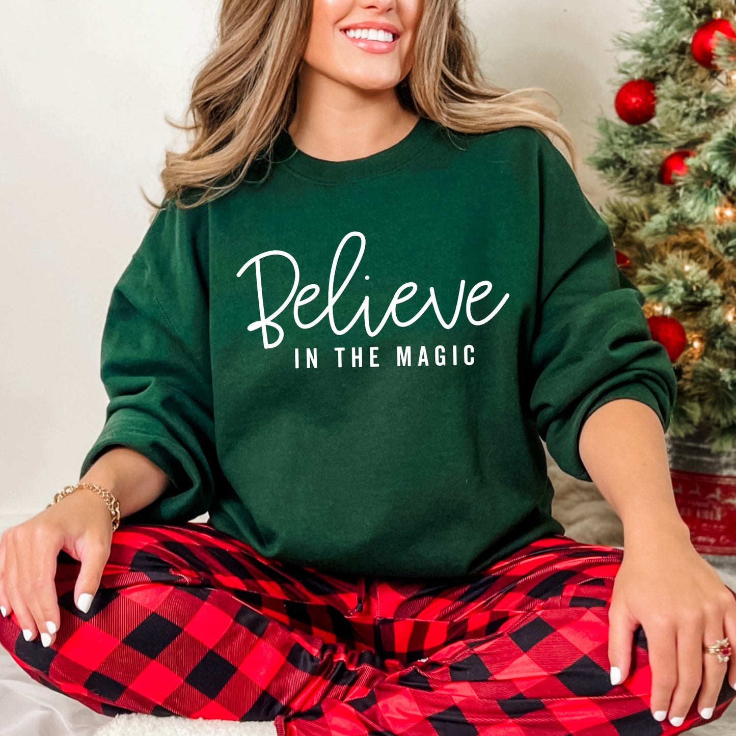 Believe In The Magic | Sweatshirt