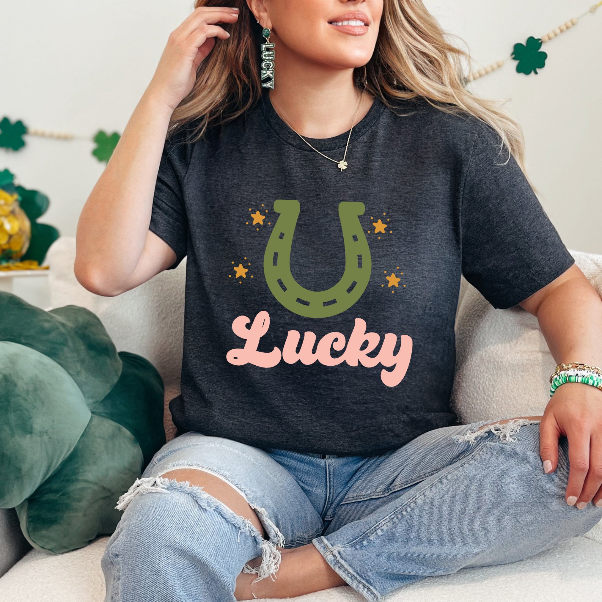 Lucky Horse Shoe | Short Sleeve Graphic Tee