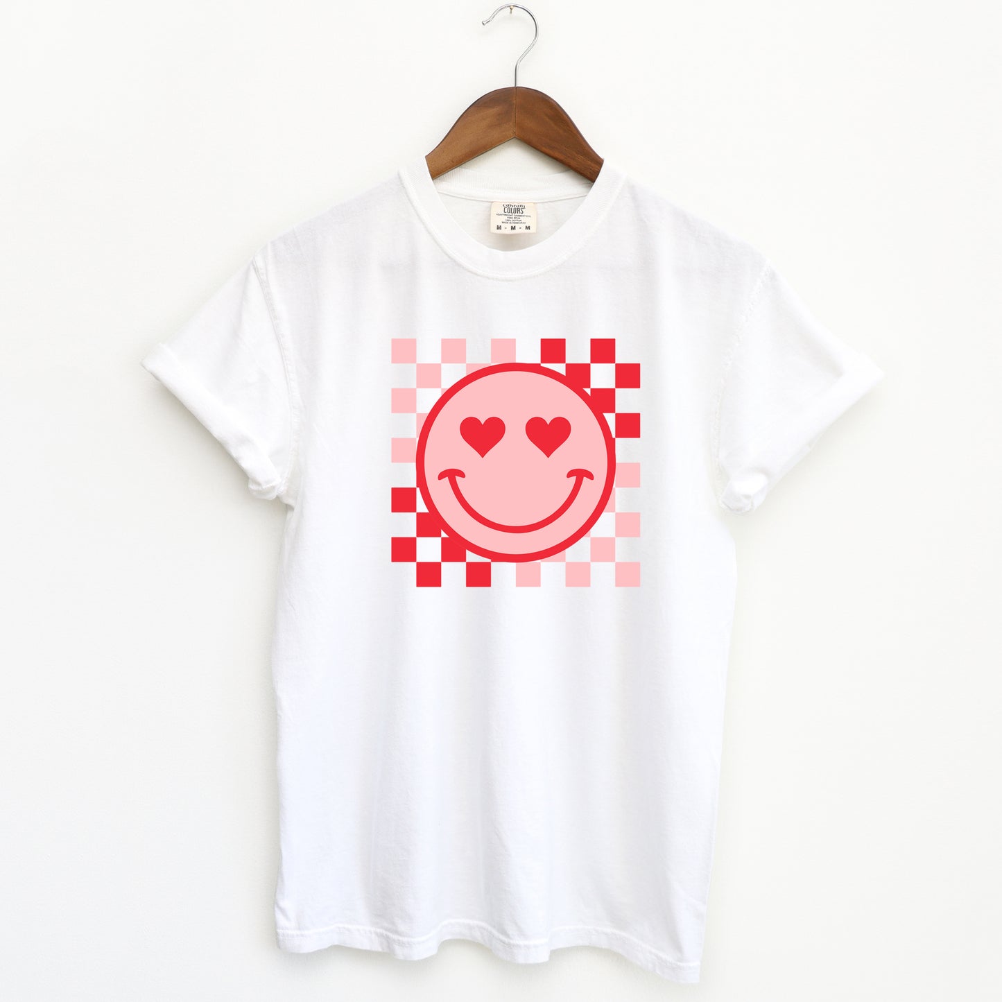 Checkered Heart Eyes Smiley | Garment Dyed Tee