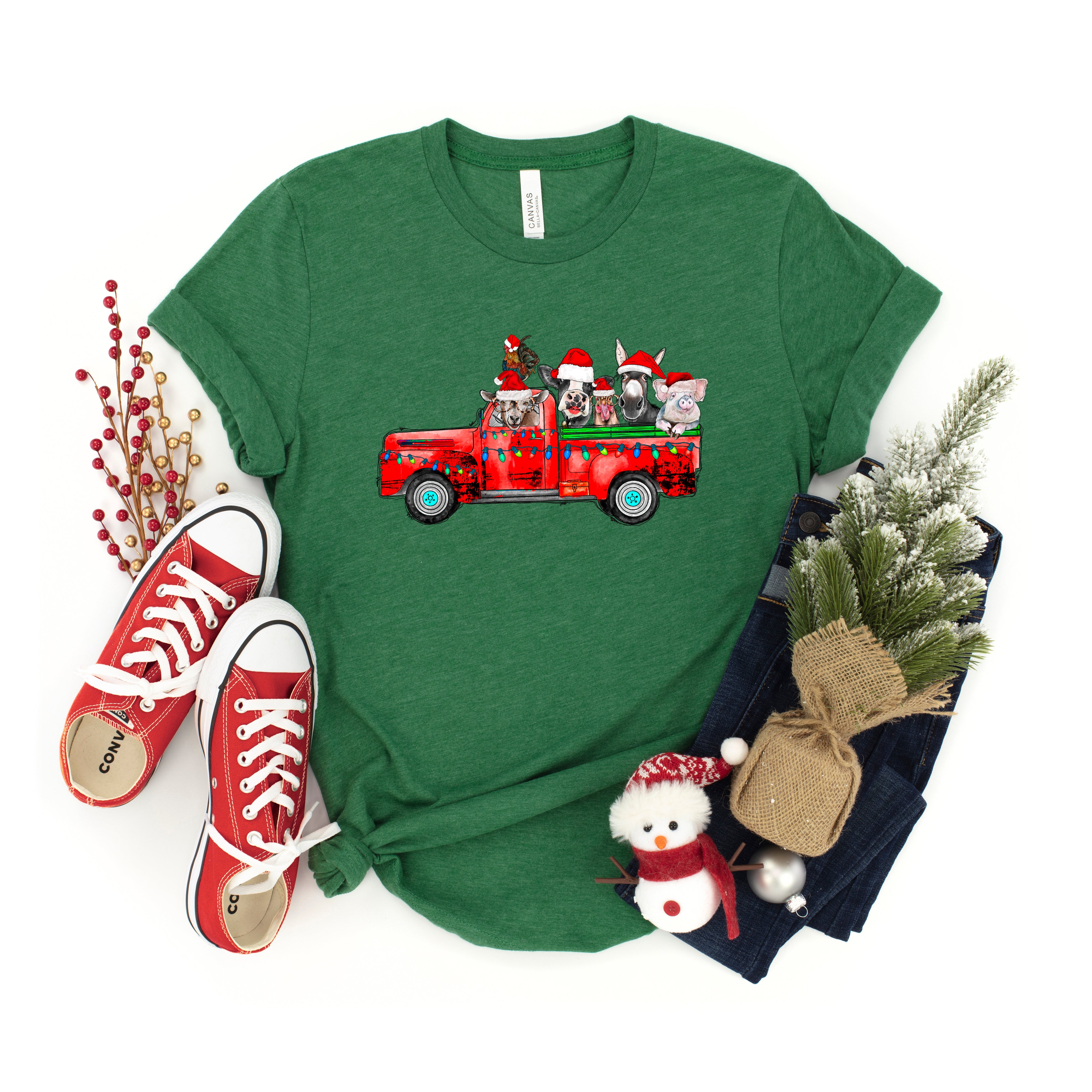 Farm Animals Christmas Truck | Short Sleeve Graphic Tee