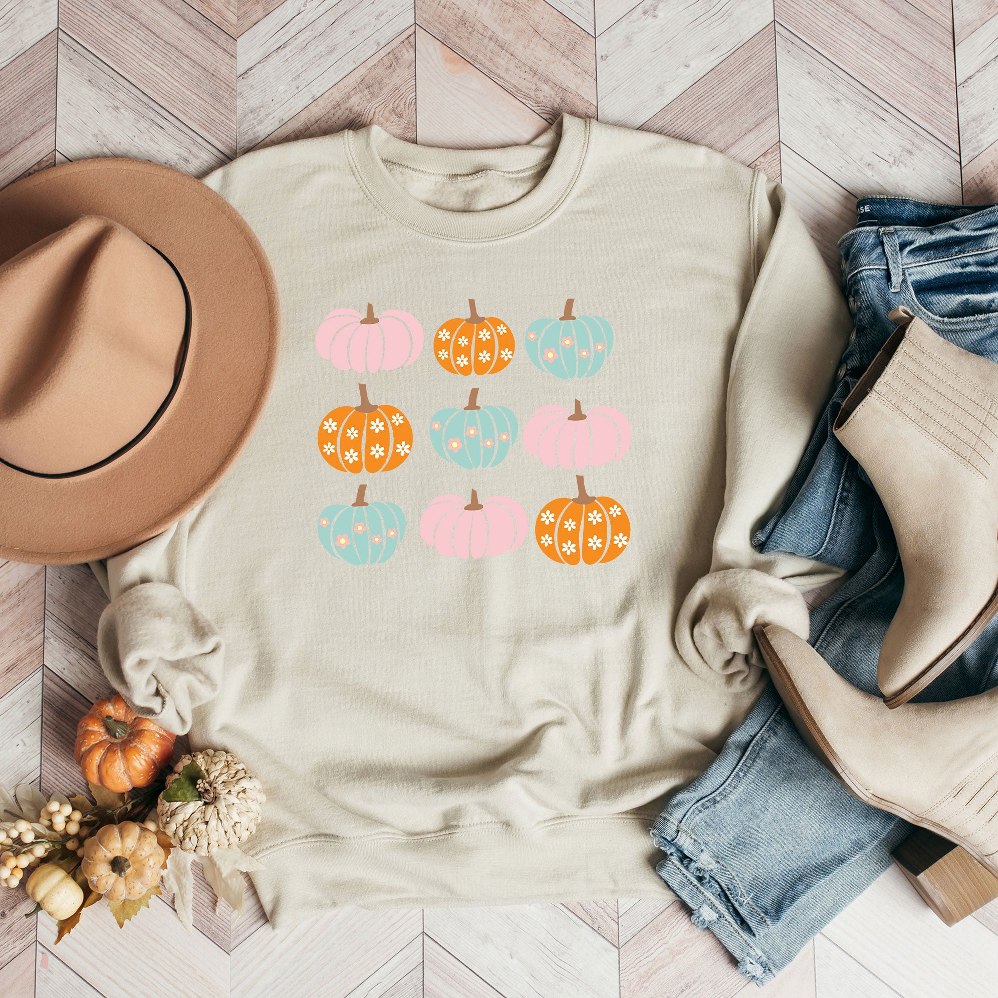Floral Pumpkins Chart | Sweatshirt