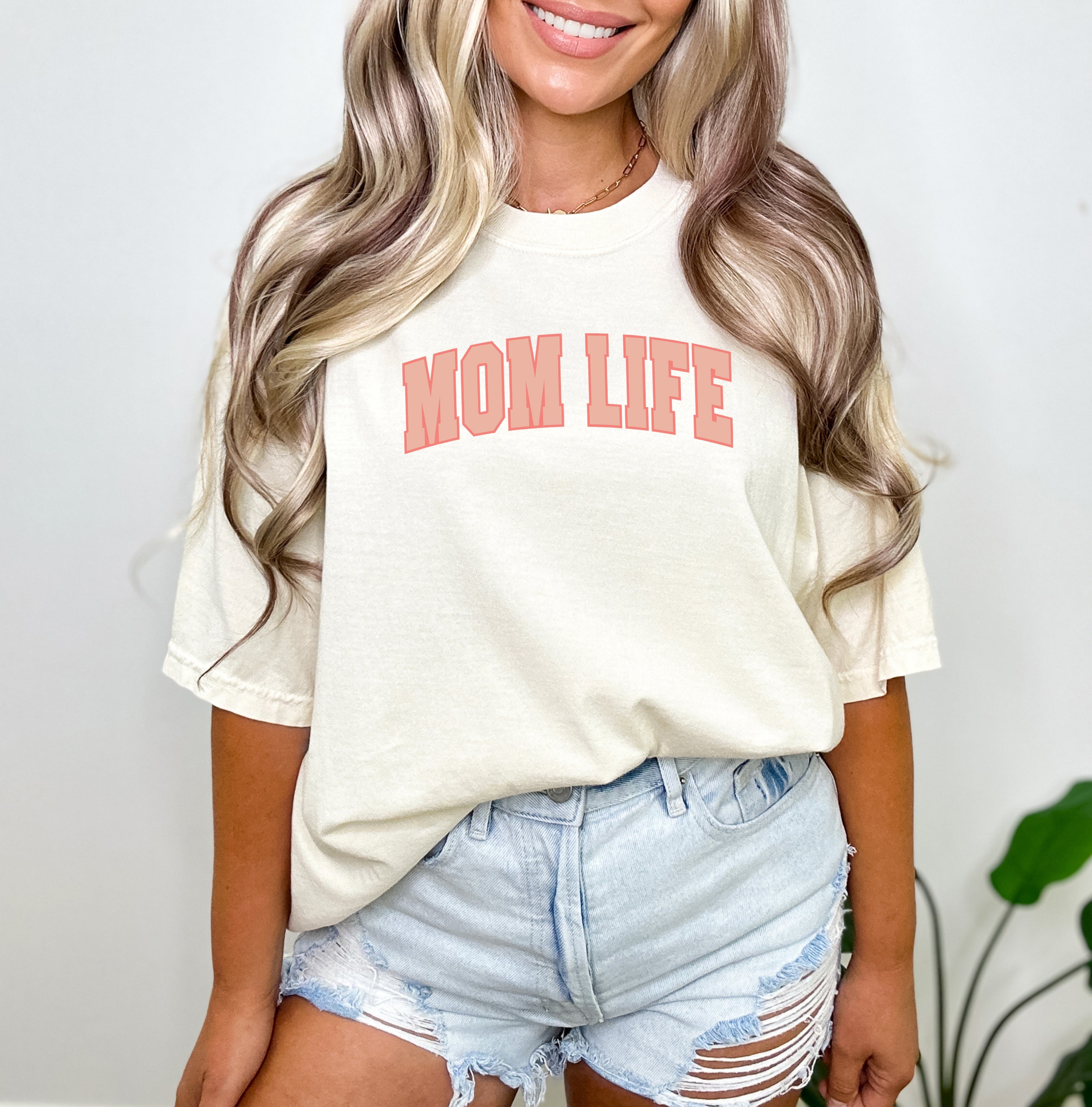 Curved Mom Life | Garment Dyed Short Sleeve Tee
