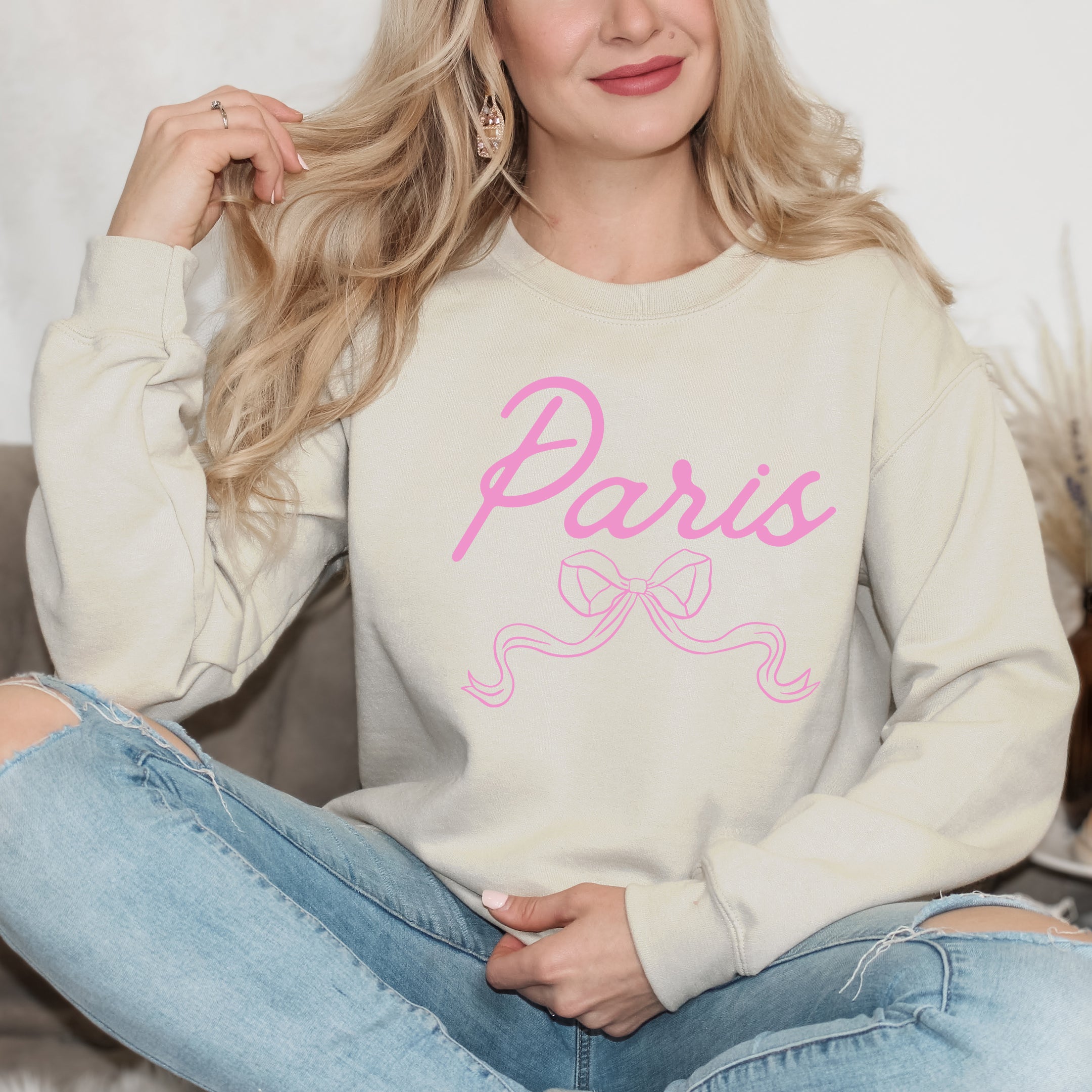 Paris Coquette Bow | Sweatshirt
