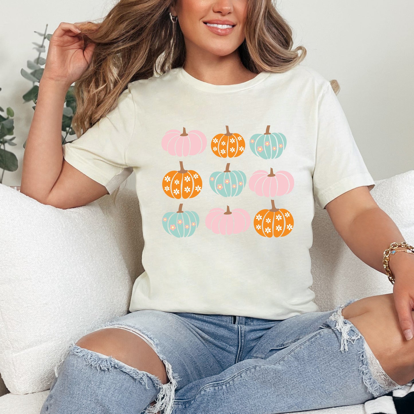 Floral Pumpkins Chart | Short Sleeve Graphic Tee