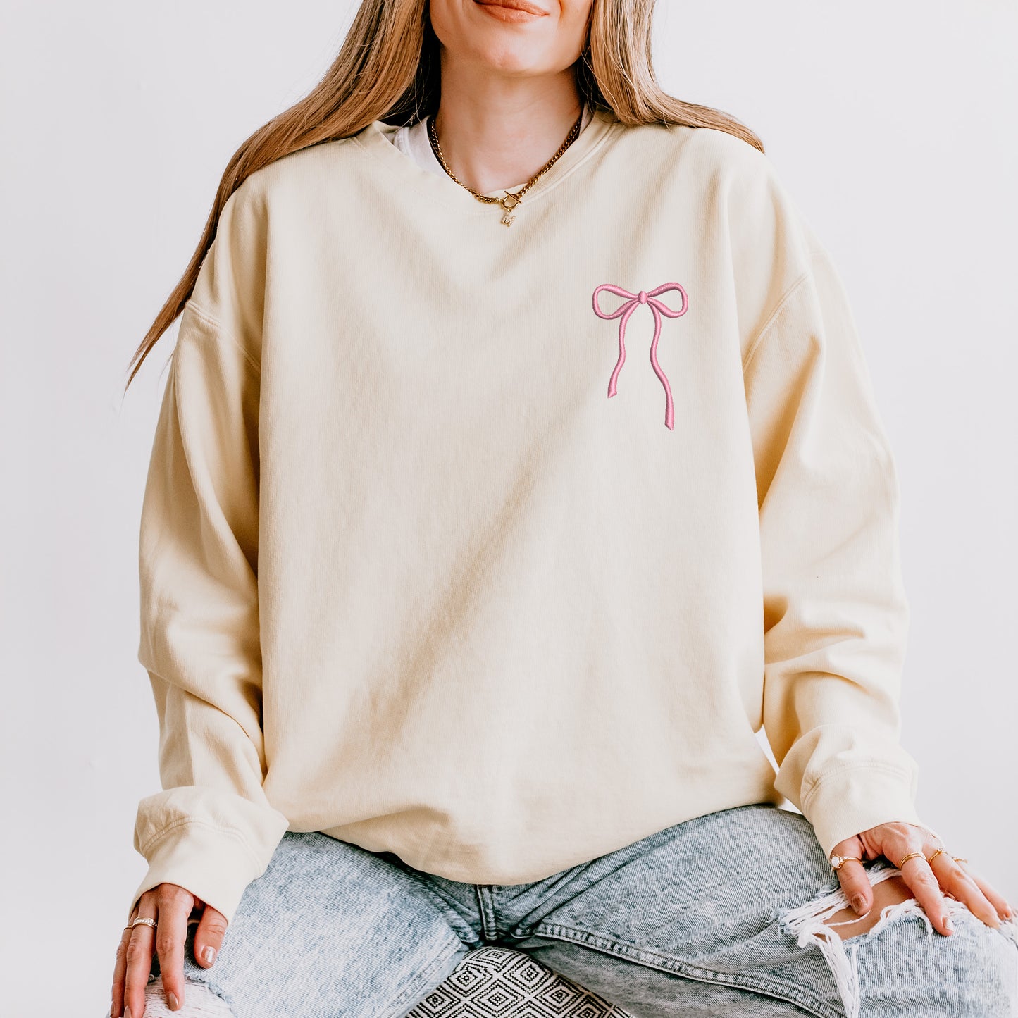 Embroidered Thin Bow | Lightweight Garment Dyed Sweatshirt