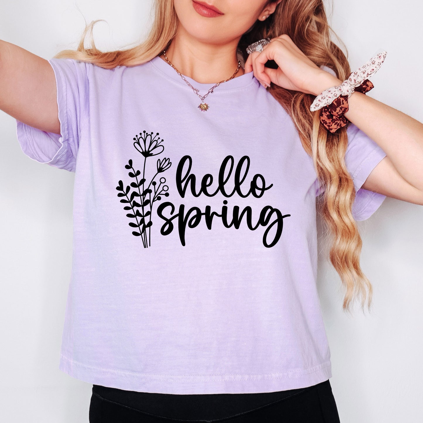 Hello Spring Flowers | Relaxed Fit Cropped Tee