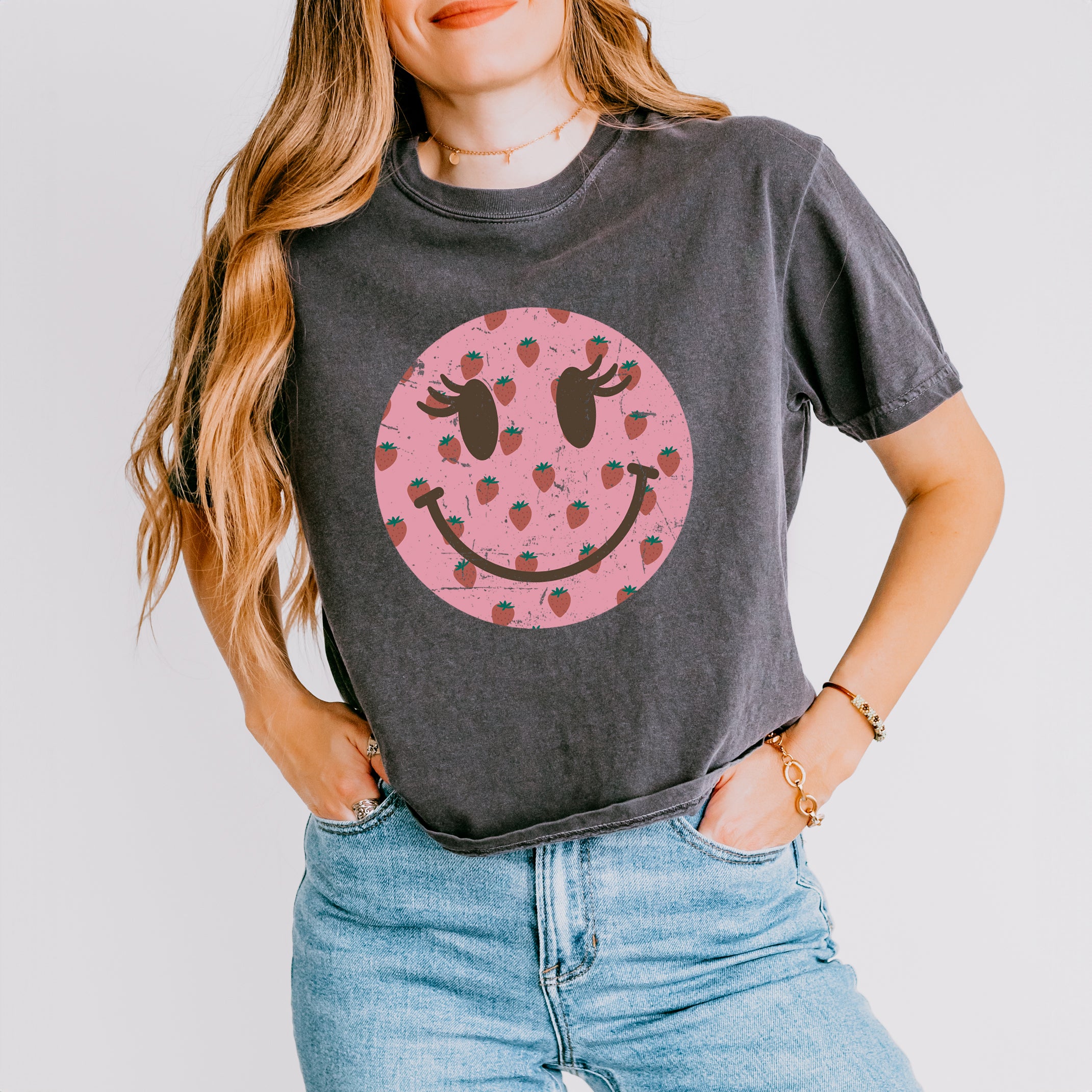 Smiley Face Strawberries | Relaxed Fit Cropped Tee