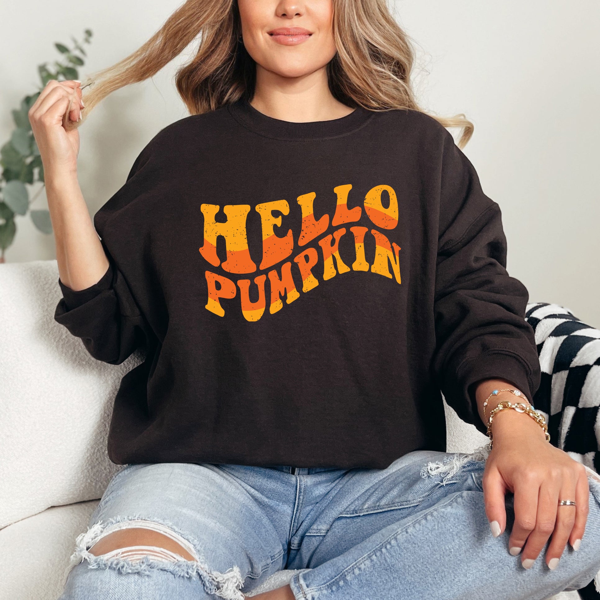 Hello Pumpkin Wavy | Sweatshirt
