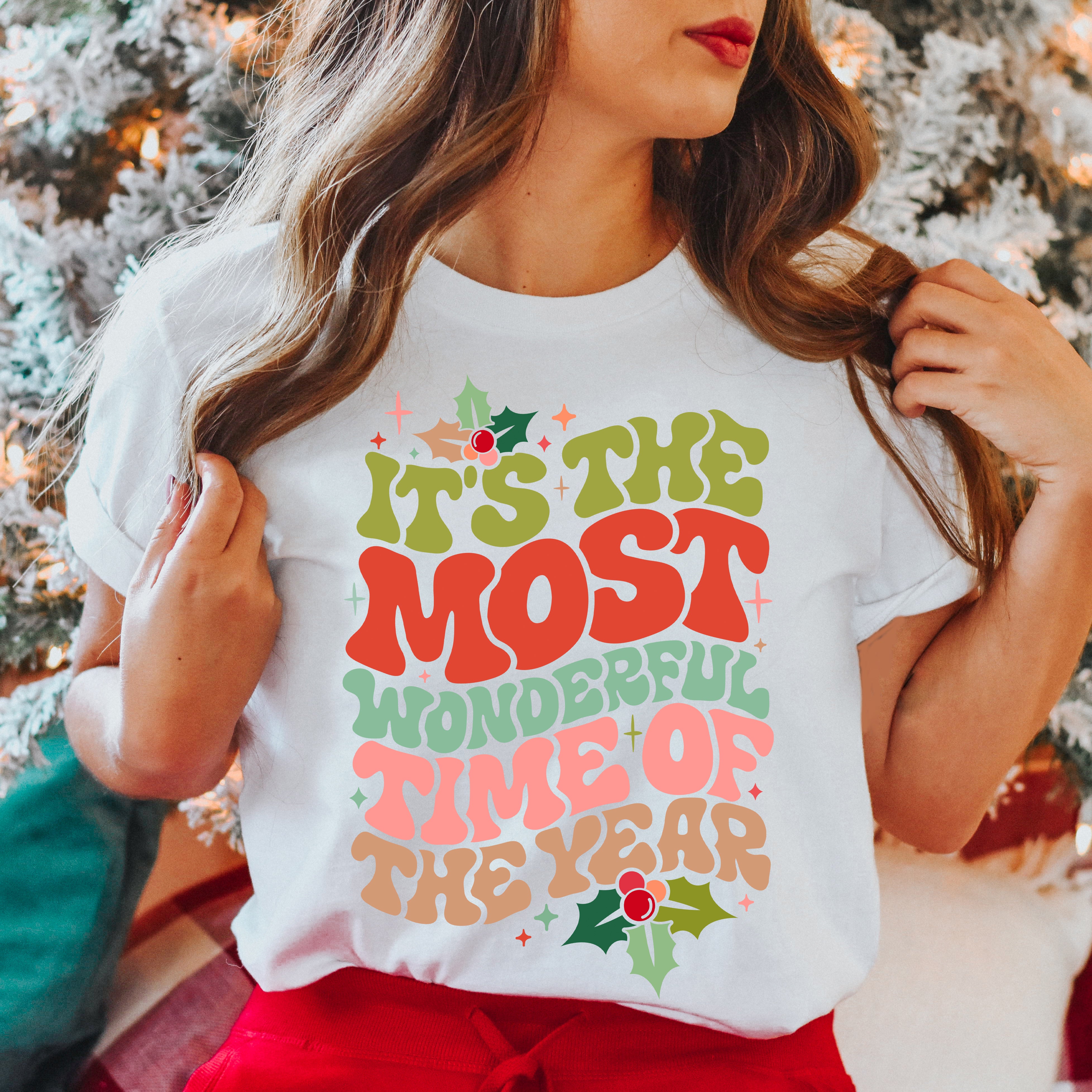 Most Wonderful Time of Year Holly | Short Sleeve Crew Neck