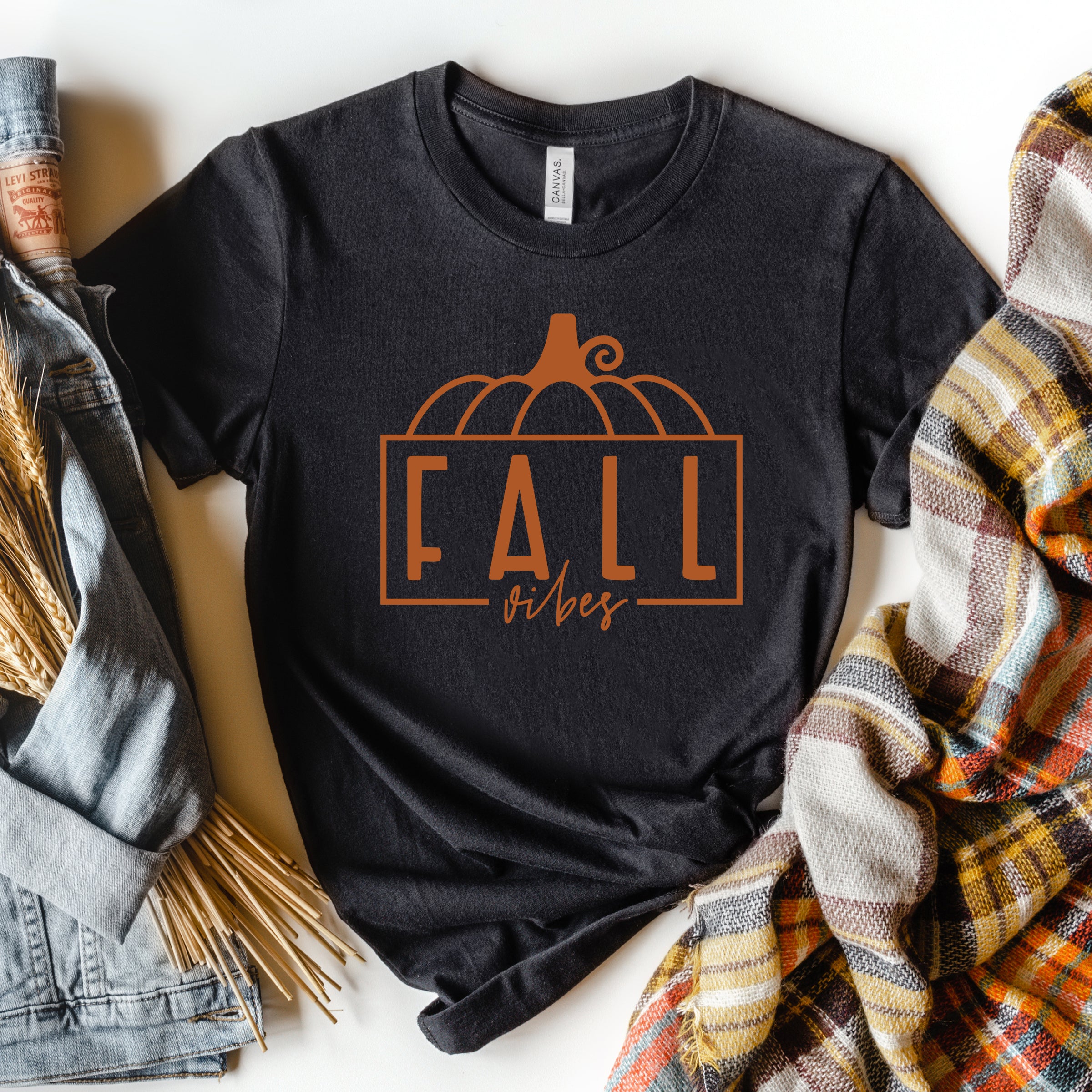 Fall Vibes Pumpkin | Short Sleeve Graphic Tee