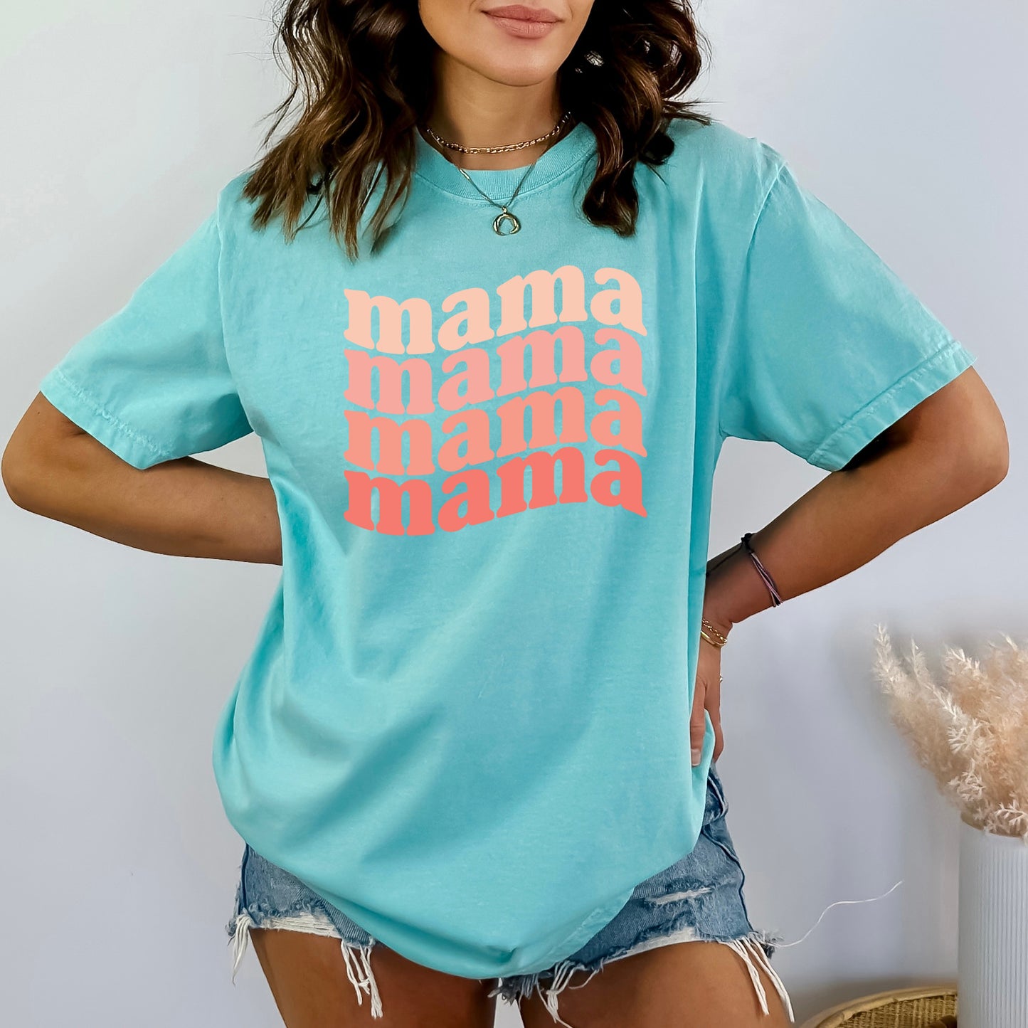 Retro Mama Wave | Garment Dyed Short Sleeve Tee