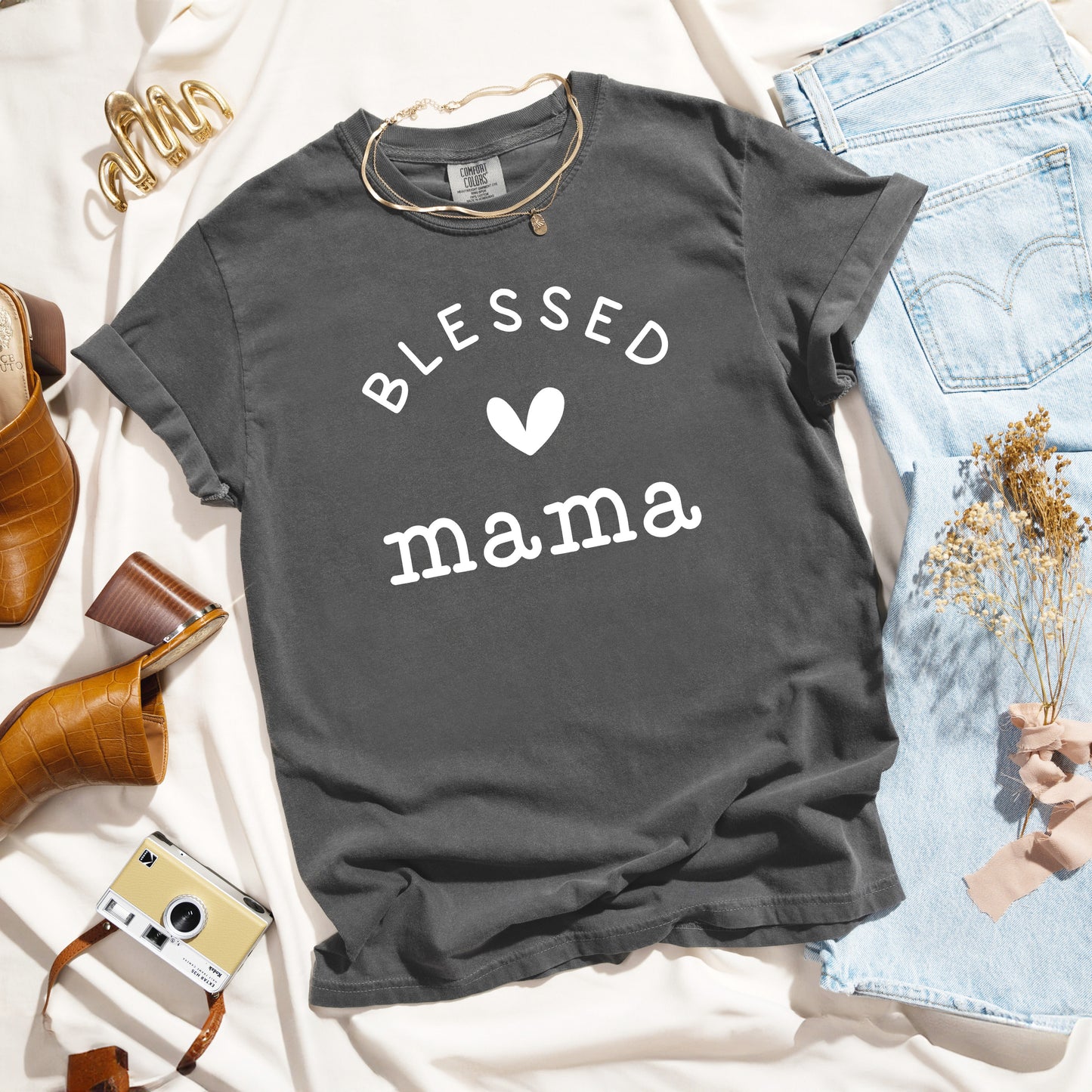 Blessed Mama Heart | Garment Dyed Short Sleeve Tee