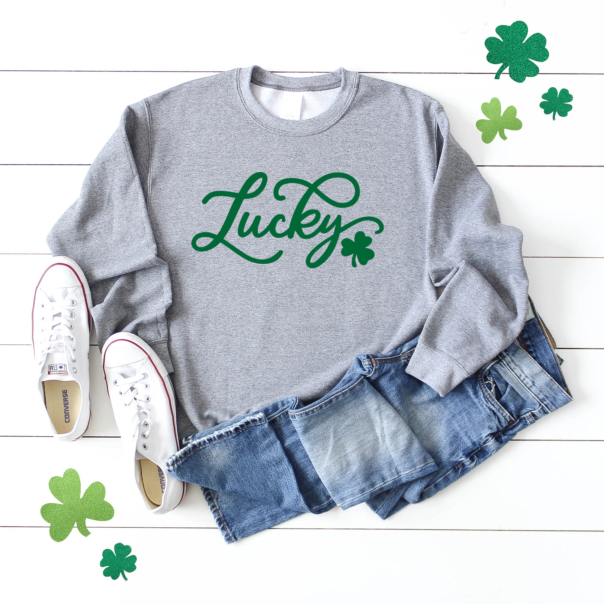 Cursive Lucky Clover | Sweatshirt