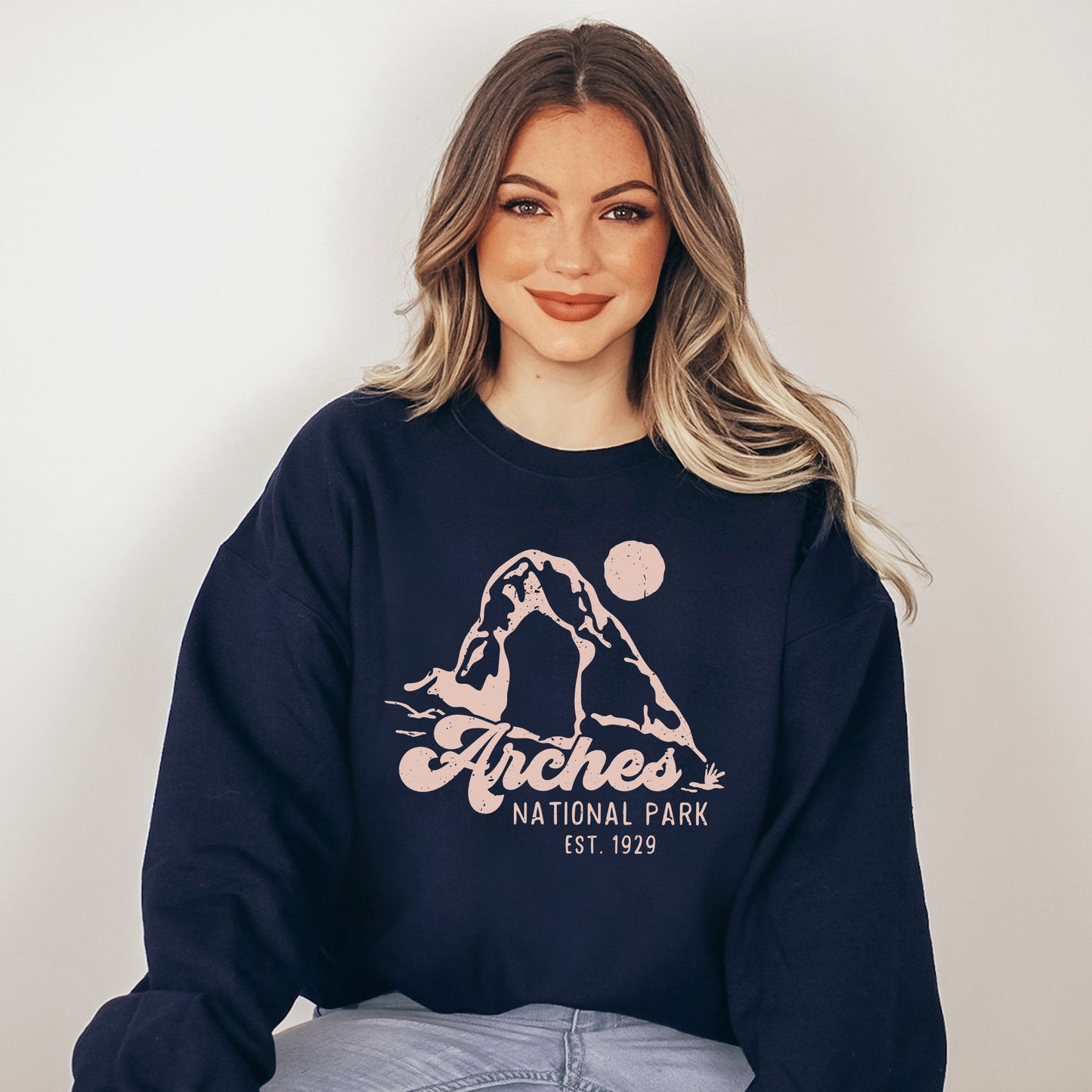 Vintage Arches National Park | Sweatshirt