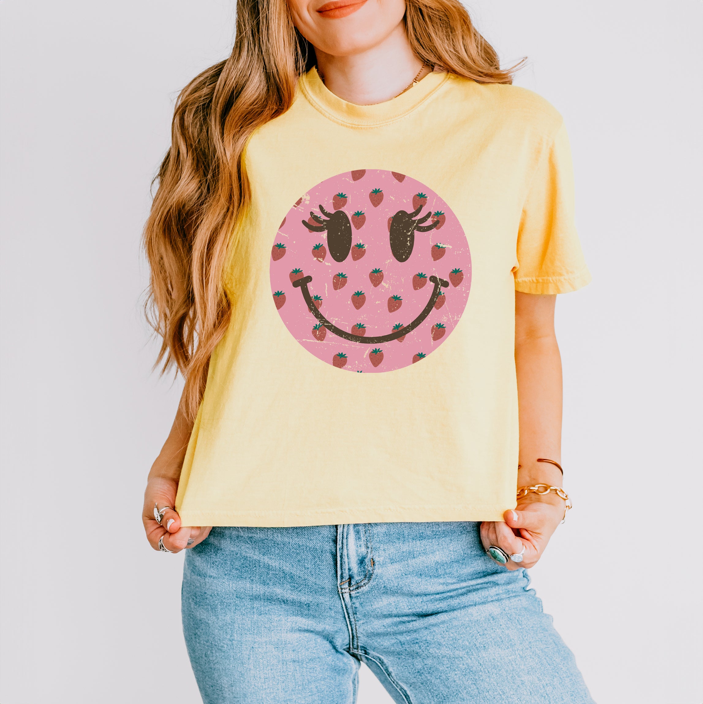 Smiley Face Strawberries | Relaxed Fit Cropped Tee