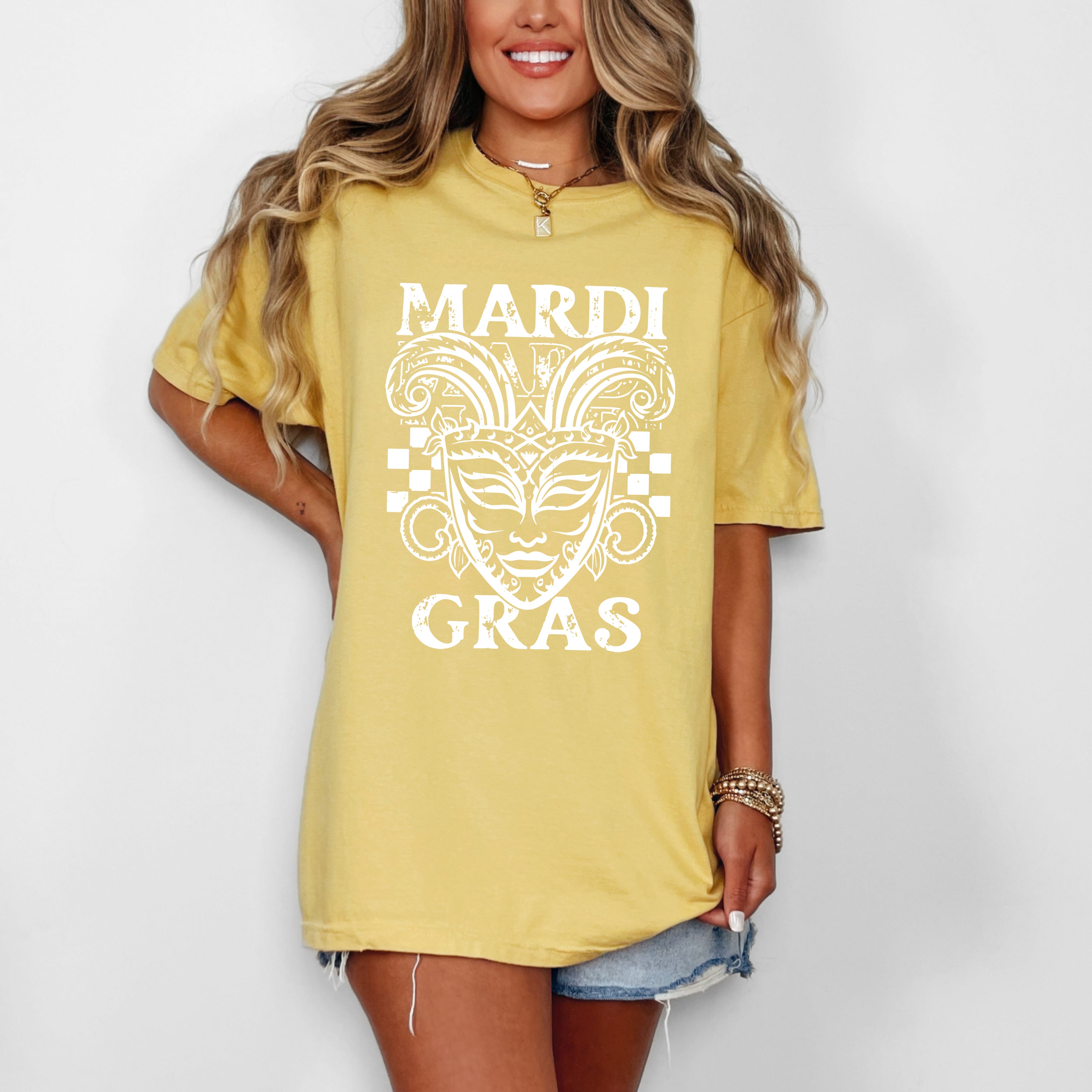 Mardi Gras Mask Distressed | Garment Dyed Tee