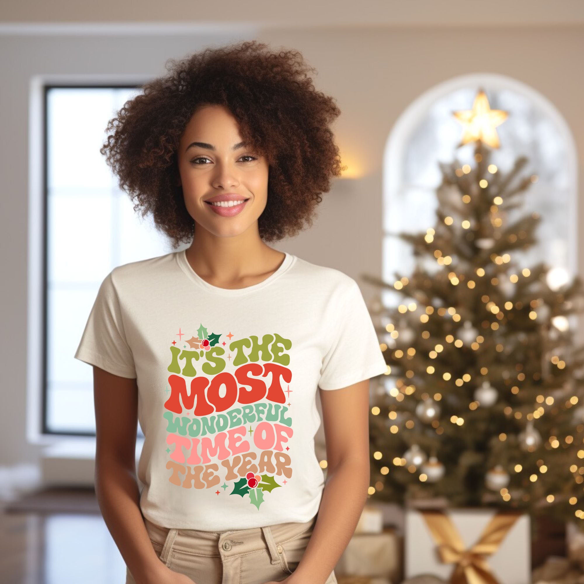 Most Wonderful Time of Year Holly | Short Sleeve Crew Neck