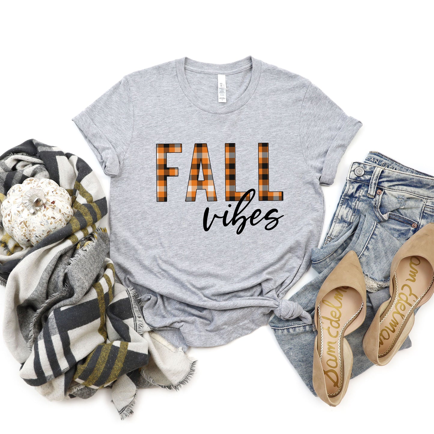Fall Vibes Plaid | Short Sleeve Graphic Tee