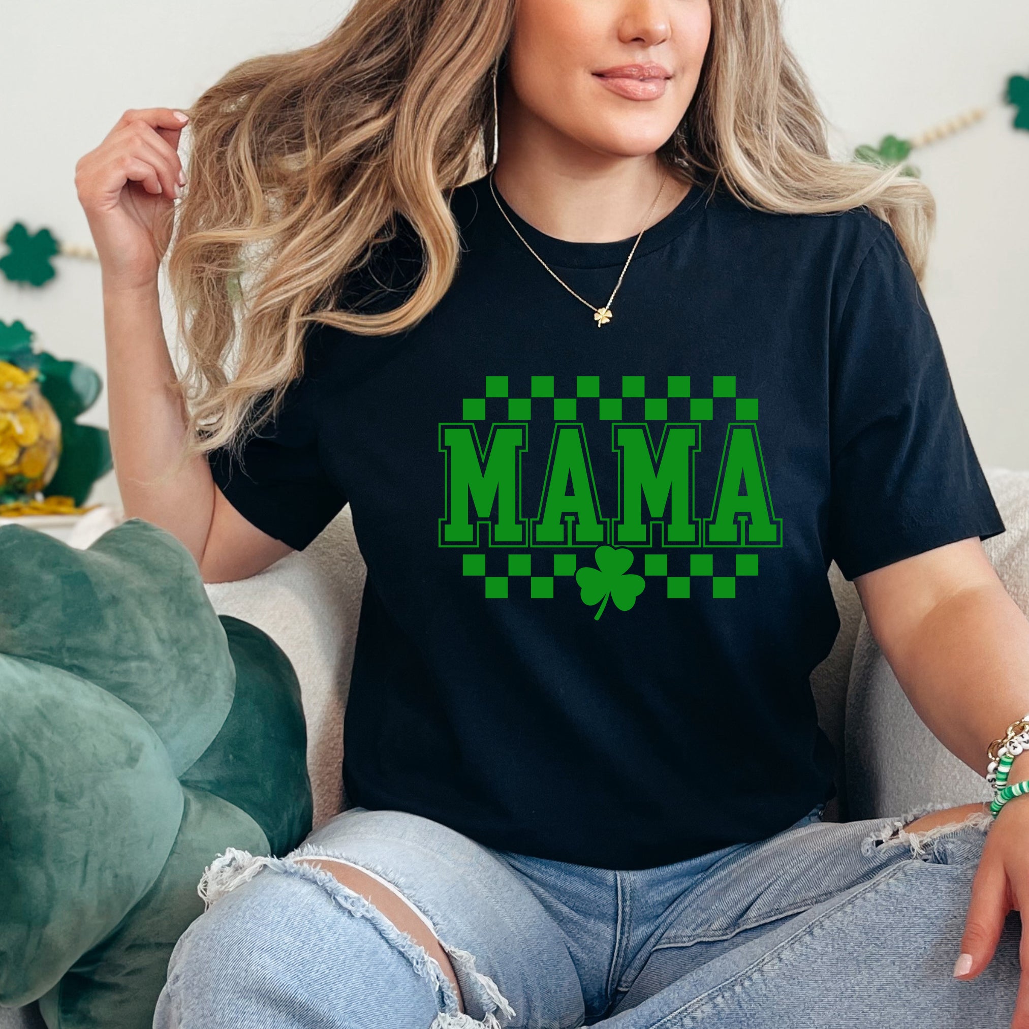 Mama Checkered Clover | Short Sleeve Graphic Tee