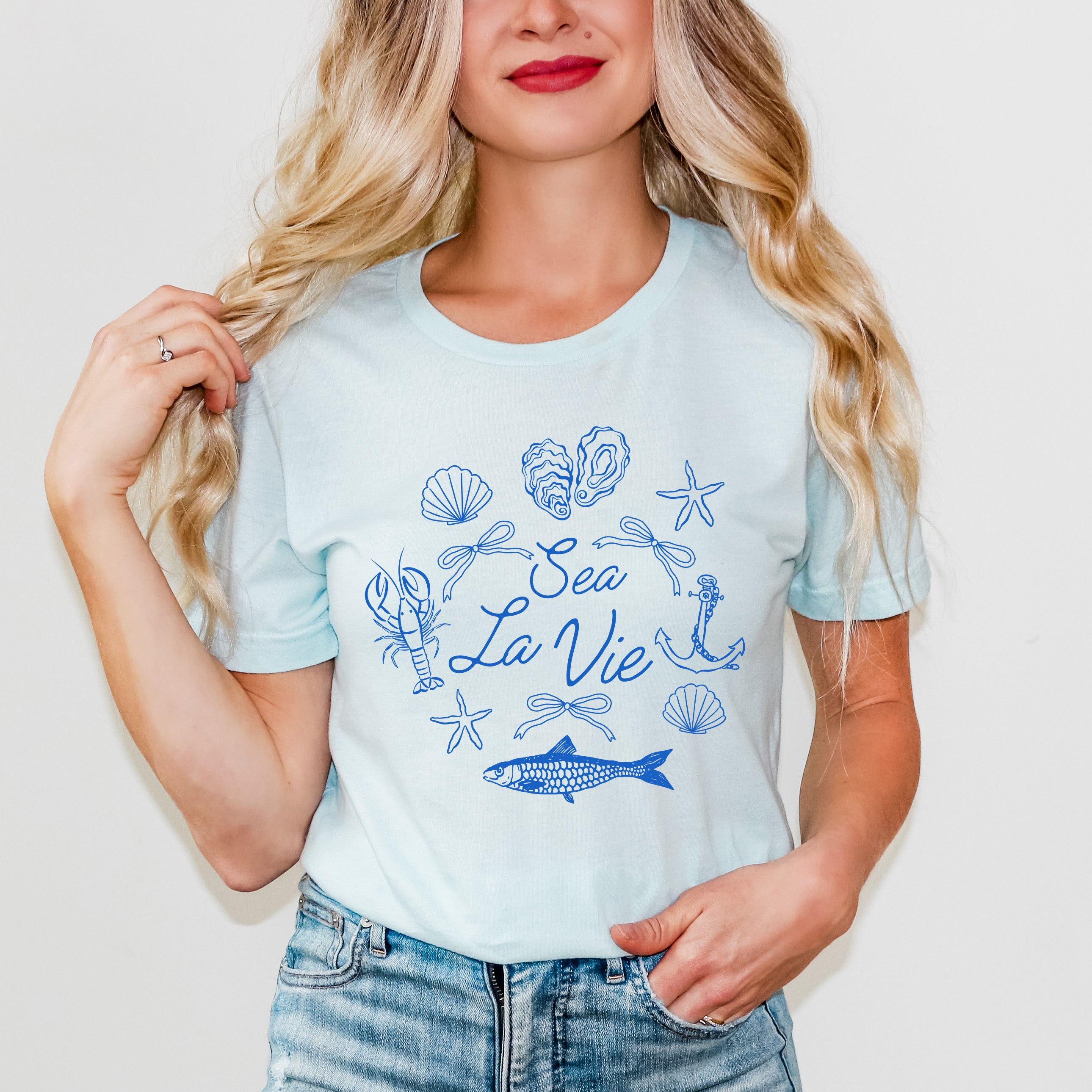 Sea La Vie Collage | Short Sleeve Graphic Tee