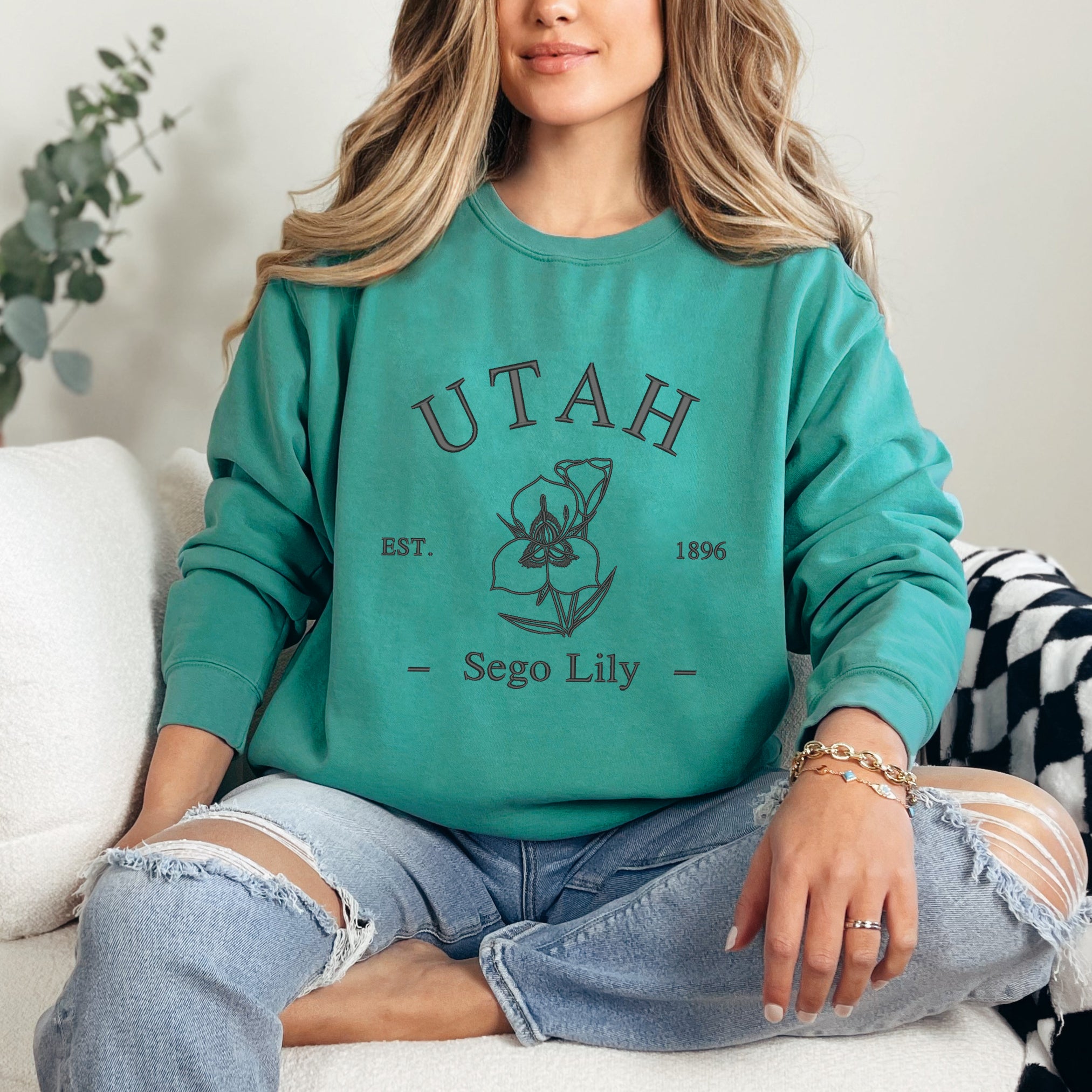 Embroidered Utah Sego Flower | Garment Dyed Sweatshirt