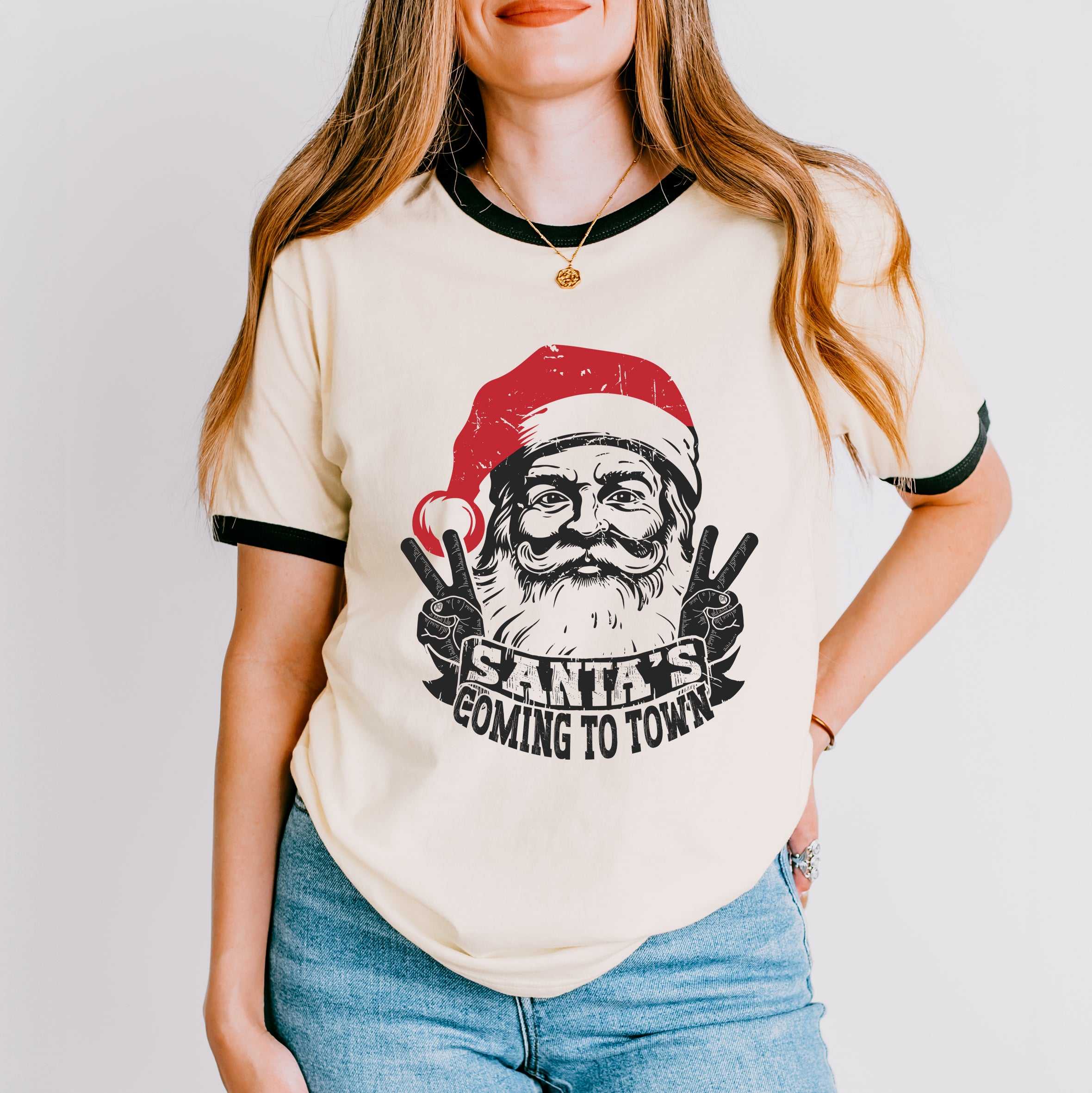 Santa's Coming To Town Peace | Ringer Tee