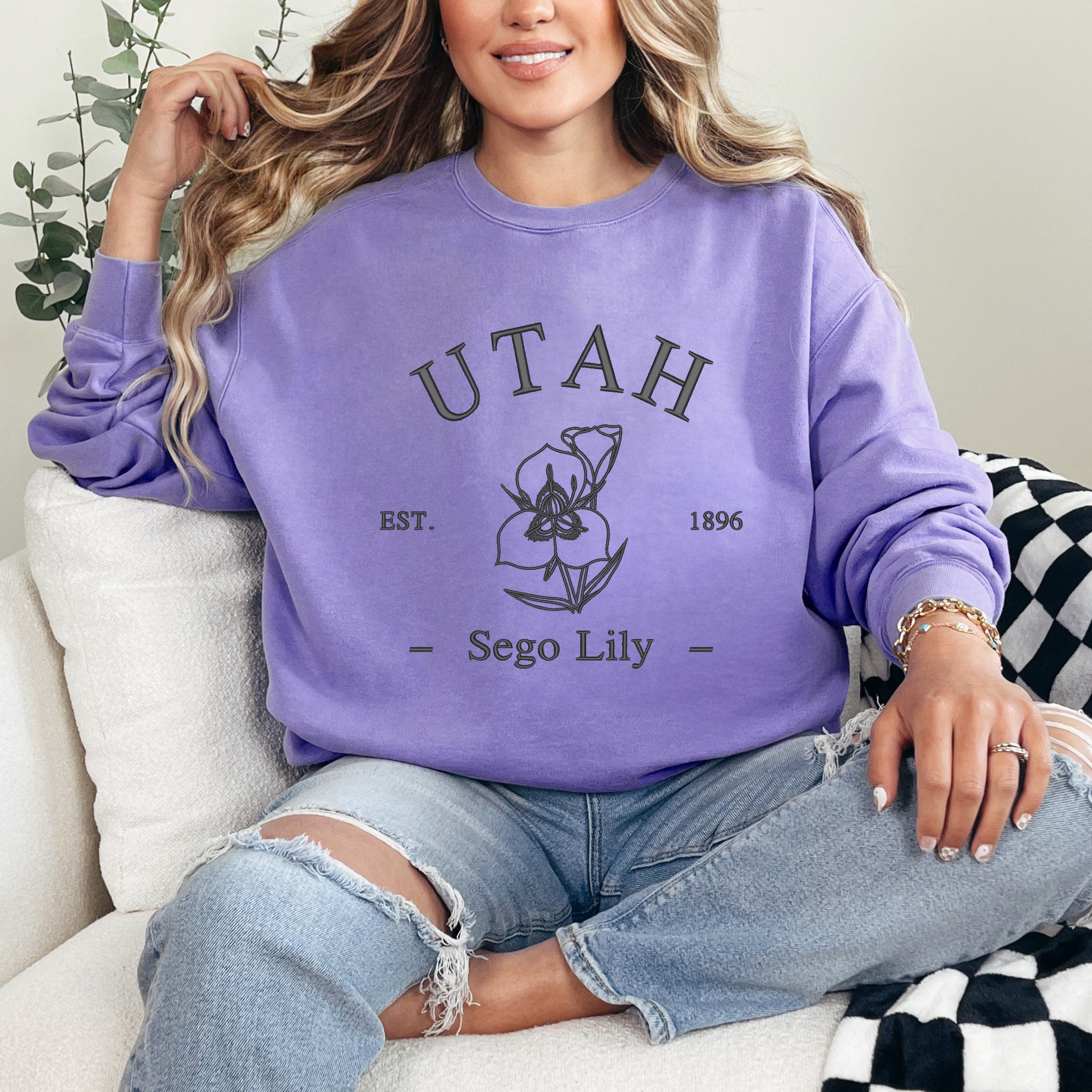 Embroidered Utah Sego Flower | Garment Dyed Sweatshirt