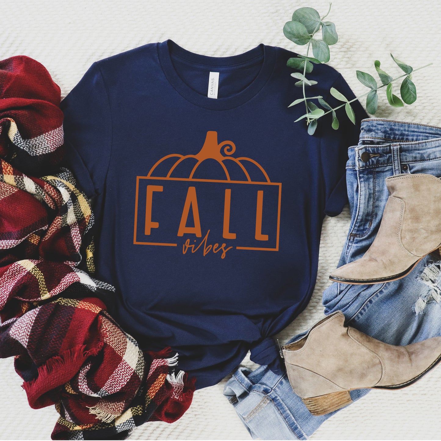 Fall Vibes Pumpkin | Short Sleeve Graphic Tee