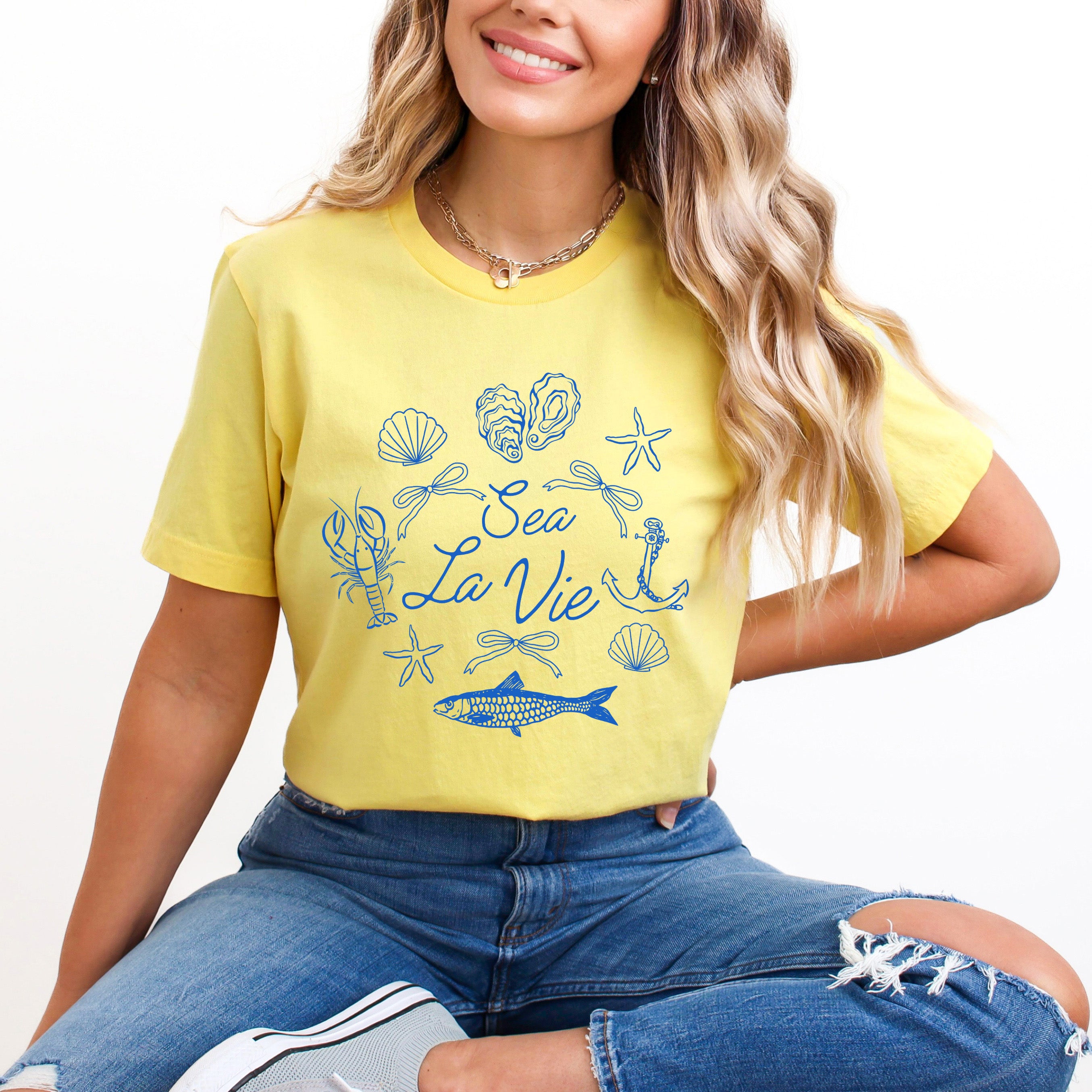 Sea La Vie Collage | Short Sleeve Graphic Tee