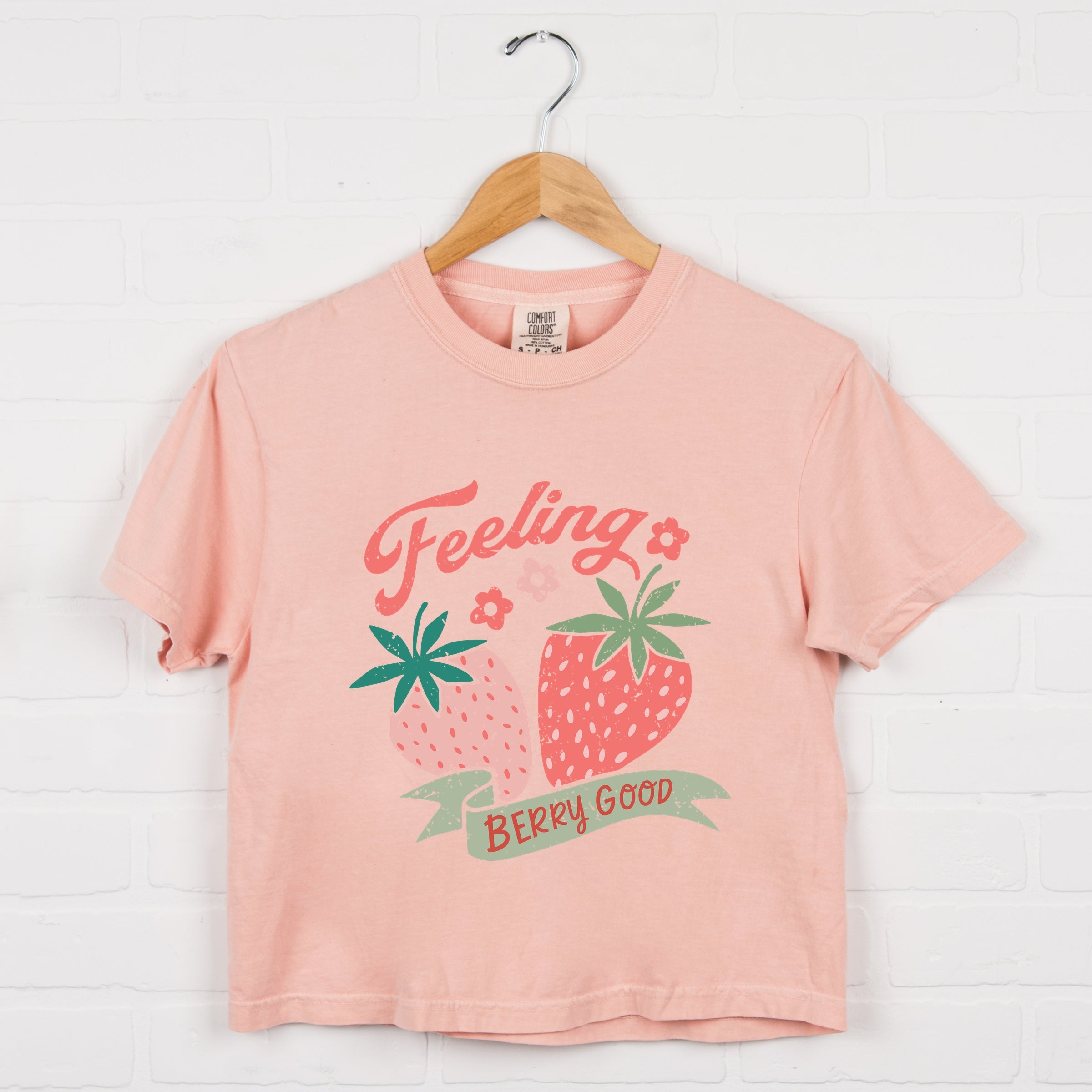 Feeling Berry Good Strawberries - Women's Boxy Crop Top Graphic T-Shirt